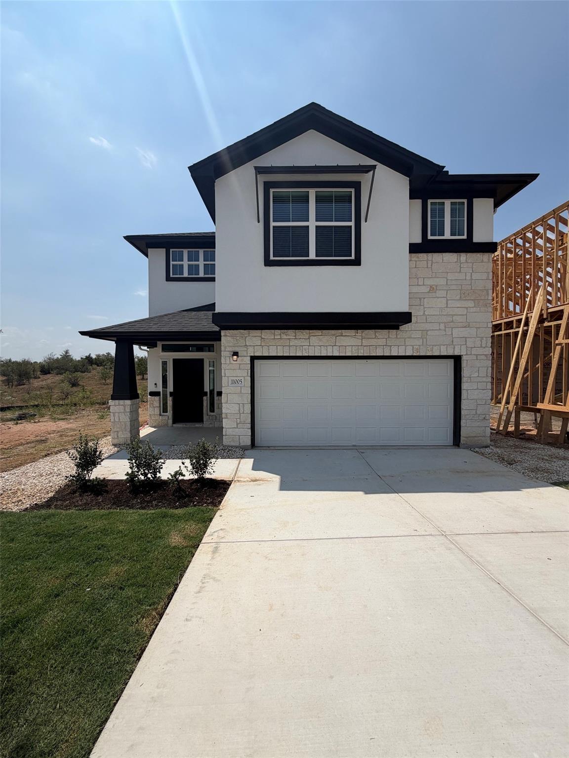 Listing photo 1 of 11005  Zip Cochise Way