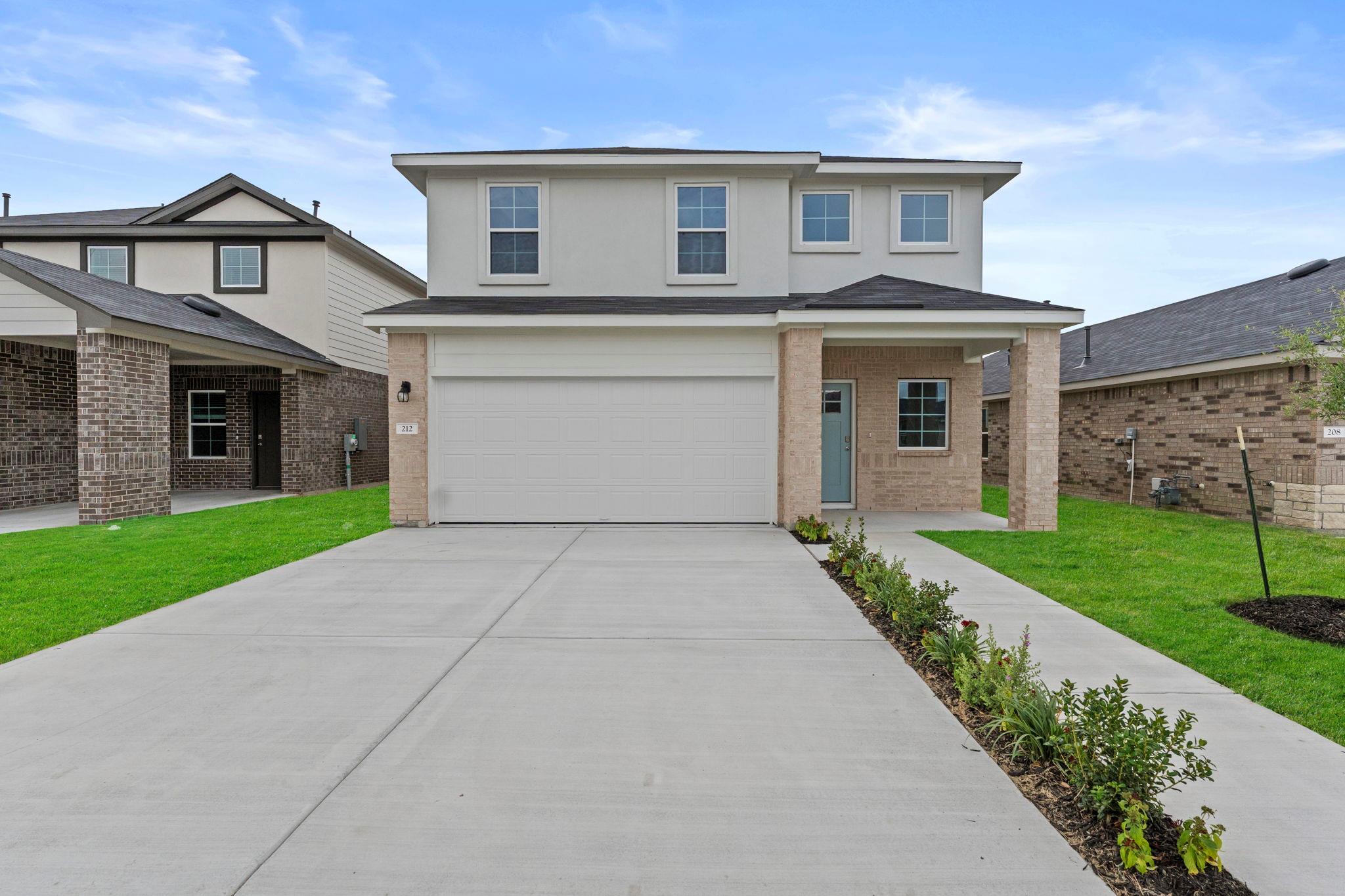 Listing photo 1 of 212  Raymondville Path