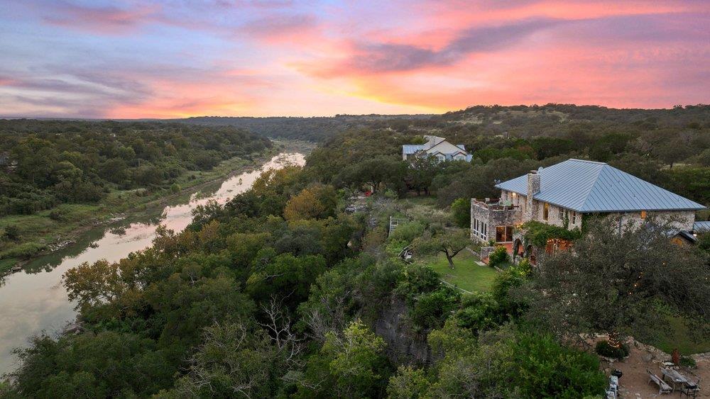 Listing photo 1 of 5229  Hupedo Ranch Rd