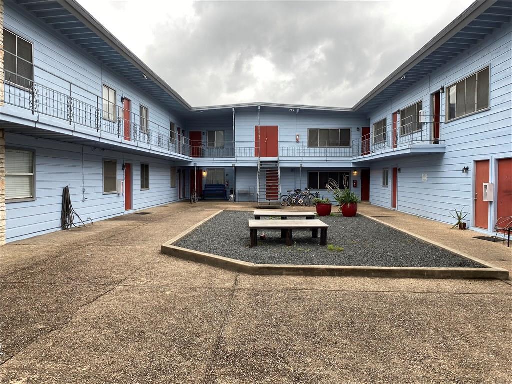 Listing photo 1 of 2408  Longview St  #107