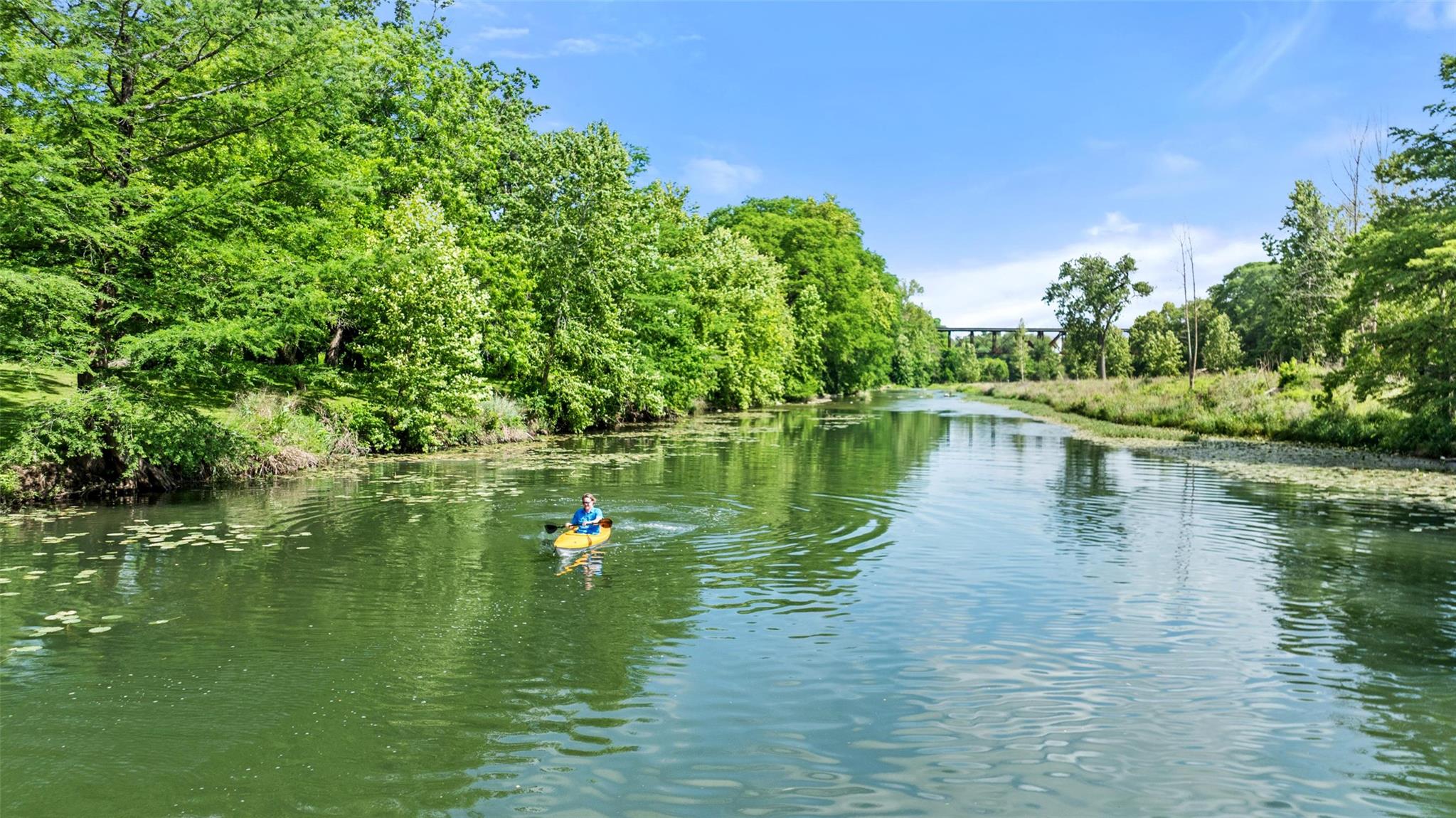 Listing photo 1 of 1242  Ervendberg Ave  #Lot 5