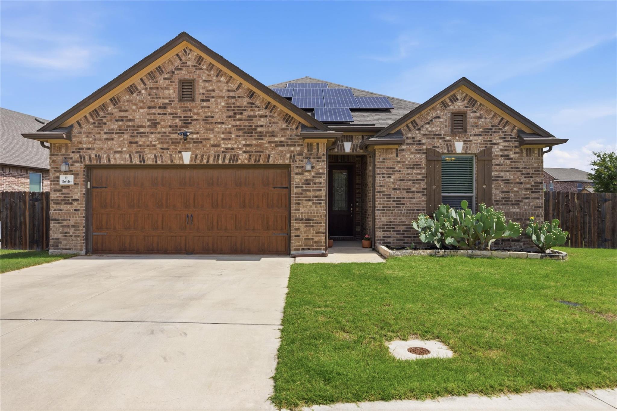 Listing photo 1 of 16616  Brogan Ln