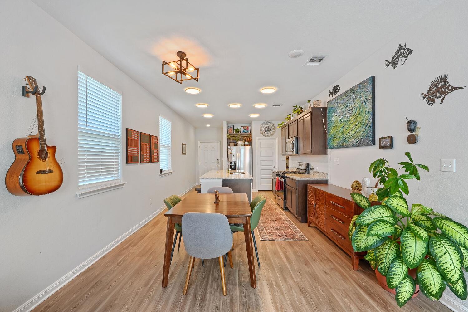 Listing photo 1 of 13216  Desert Orchid Dr