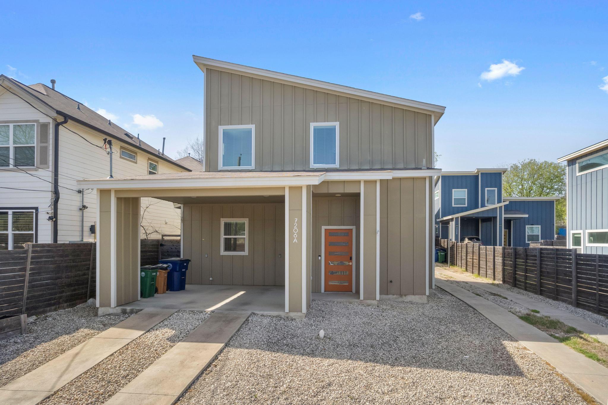 Listing photo 1 of 7206  Carver Ave  #A