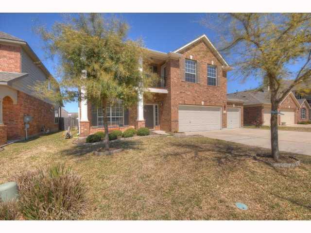 Listing photo 1 of 1553  Homewood Cir