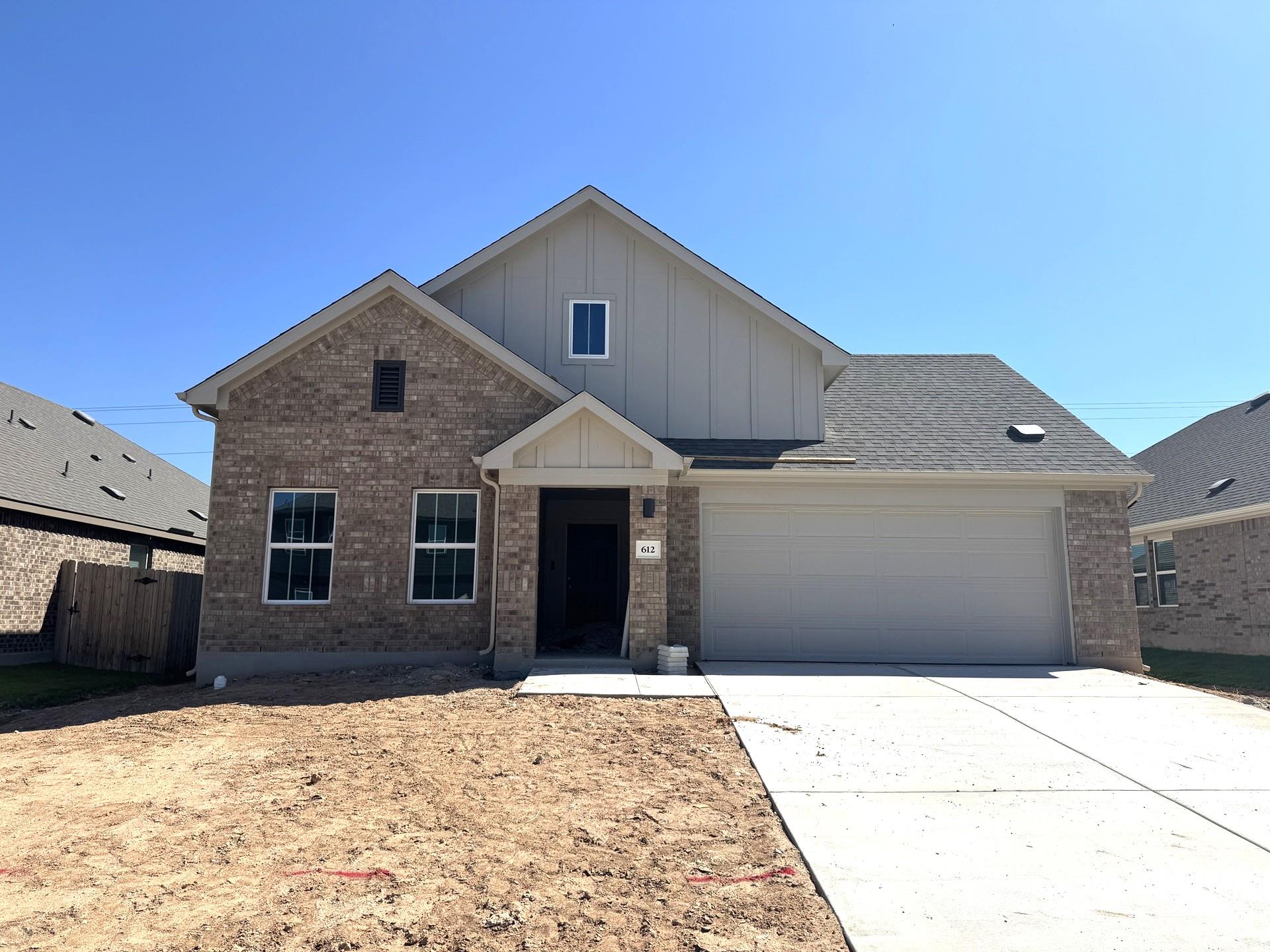Listing photo 1 of 612  Quail Convey Dr