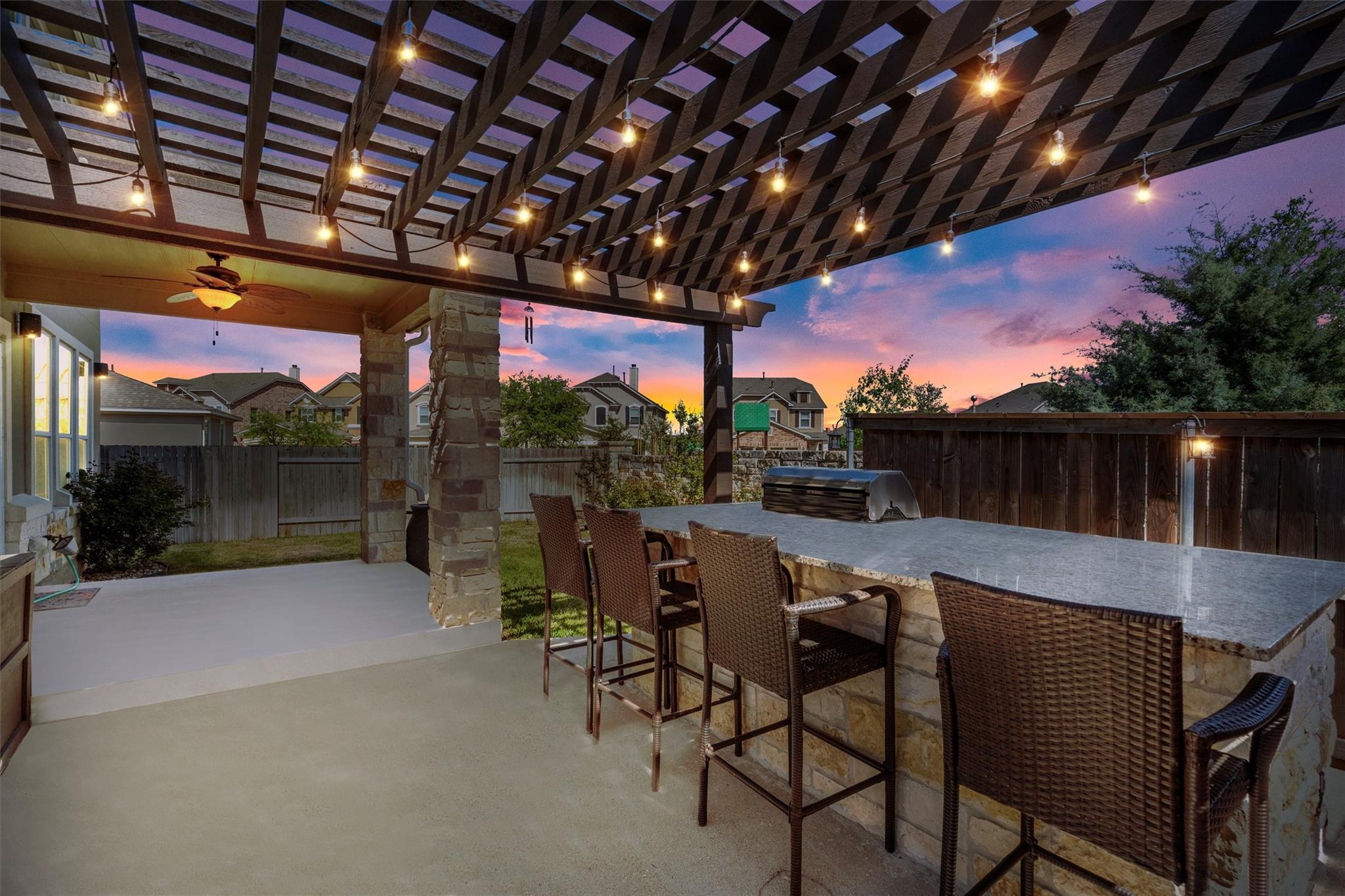 Listing photo 1 of 100  Speckle Park Dr