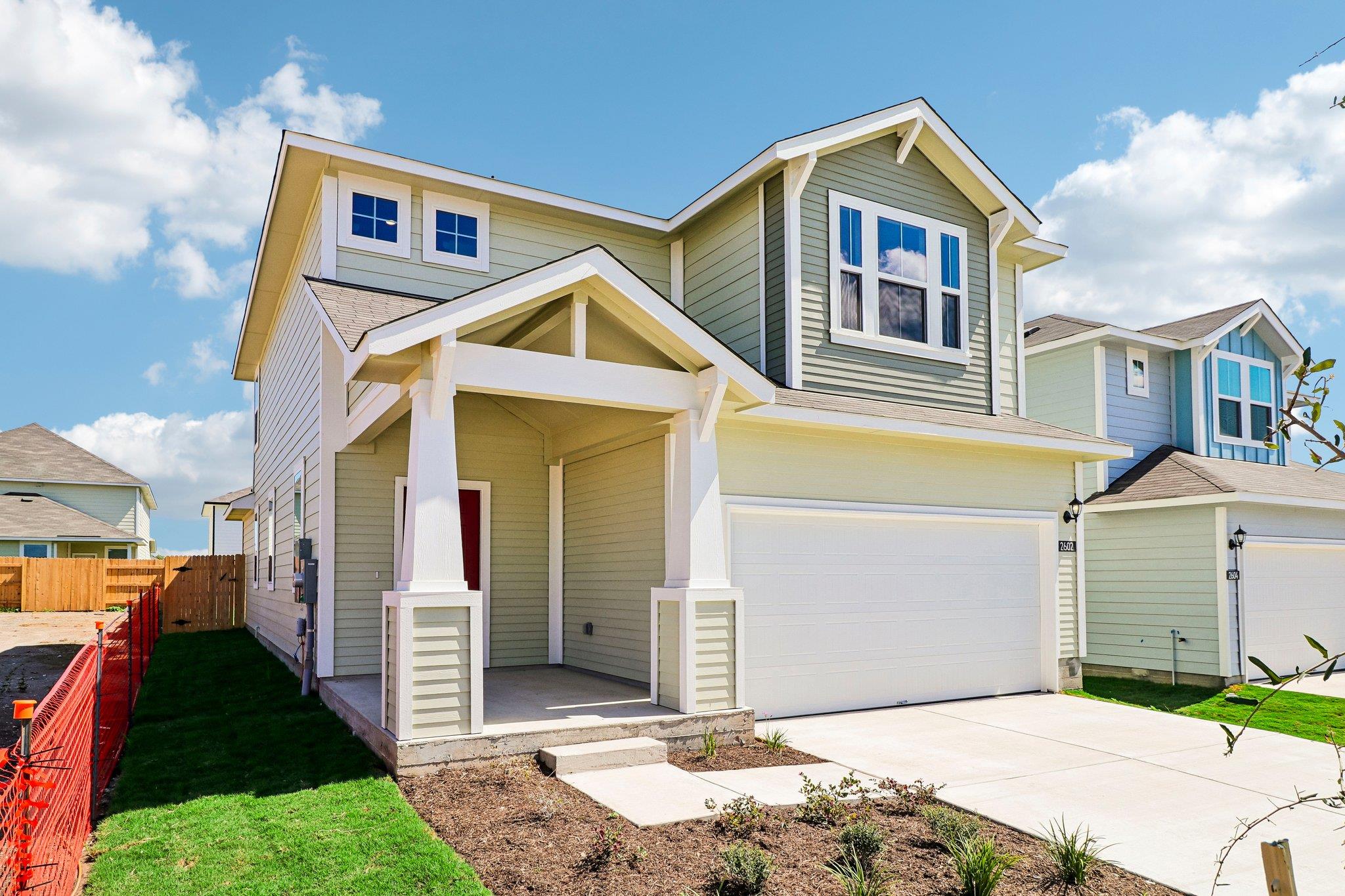 Listing photo 1 of 2602  St Regis Dr