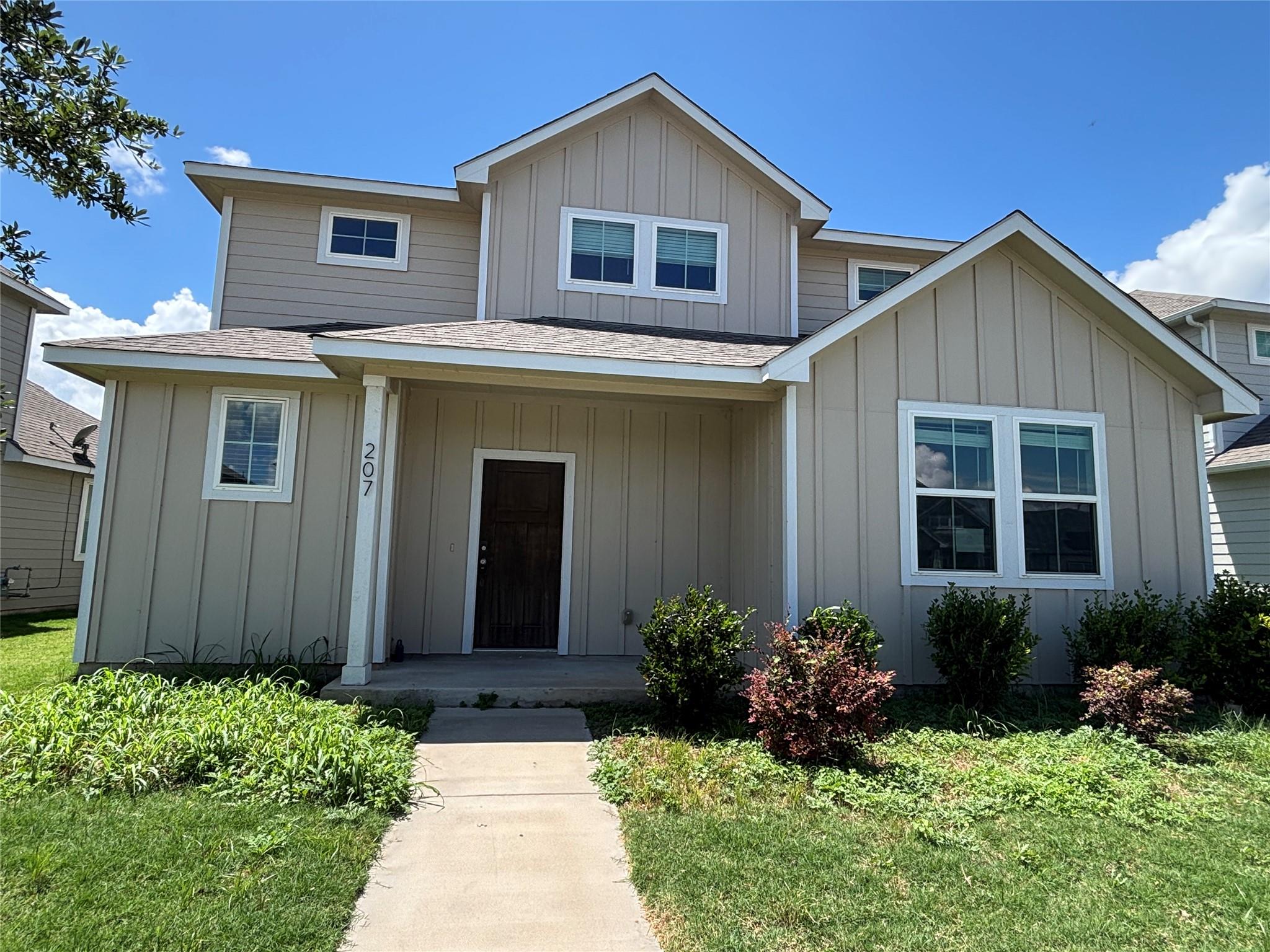 Listing photo 1 of 207  Whisper Rill Dr