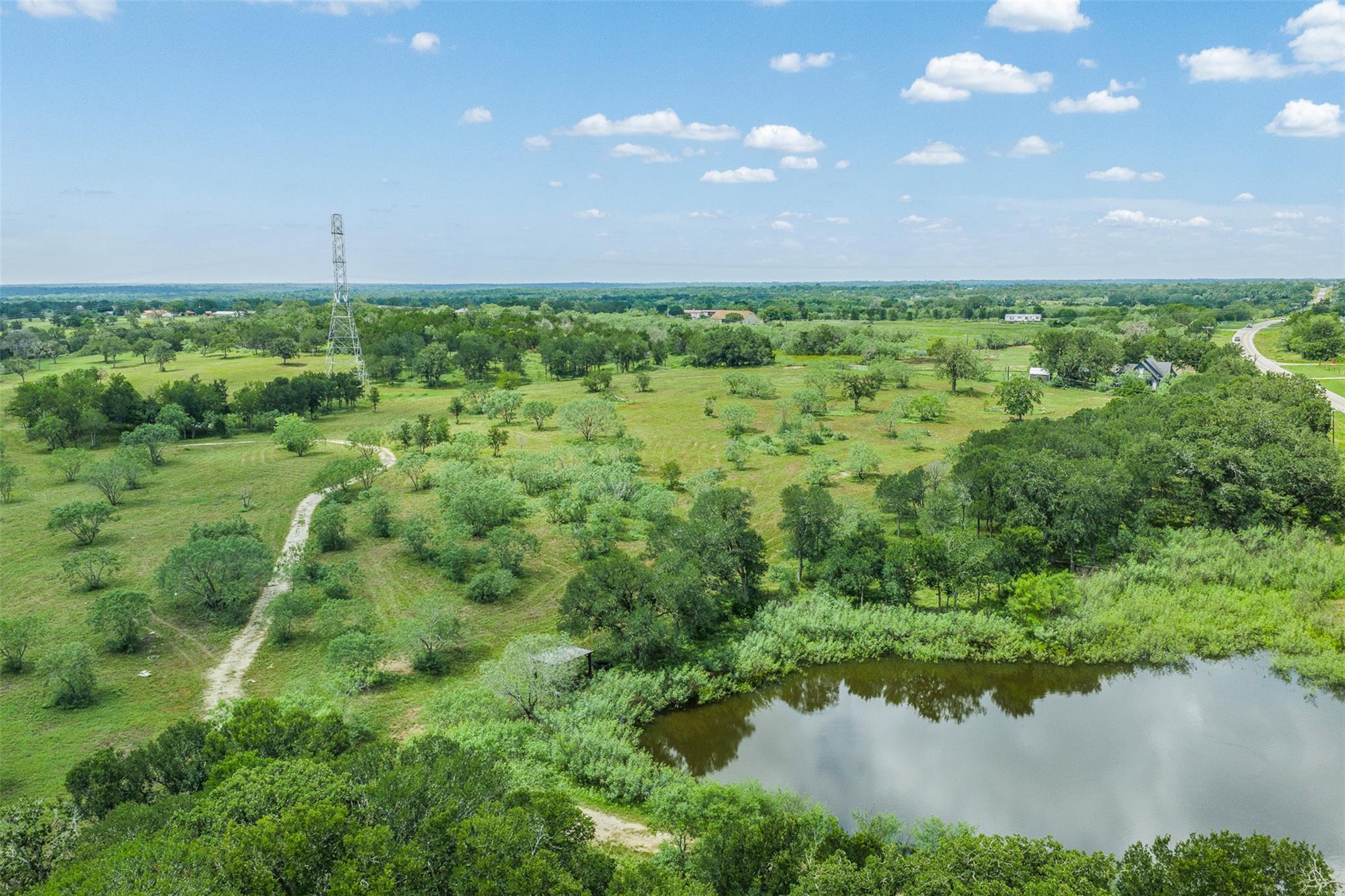 Listing photo 1 of 401  FM 672 None