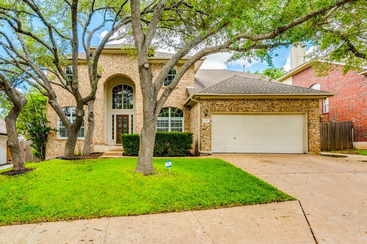 Listing photo 1 of 7025  Auckland Dr