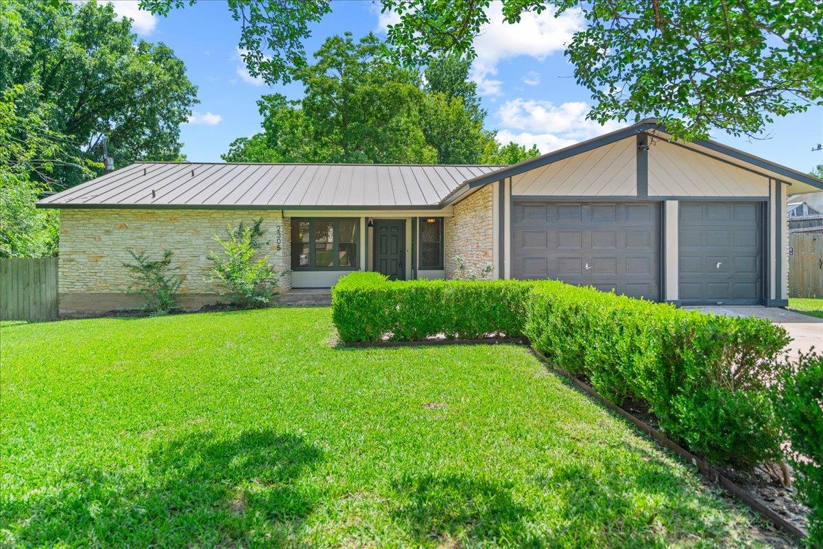 Listing photo 1 of 2305  Donna Dr
