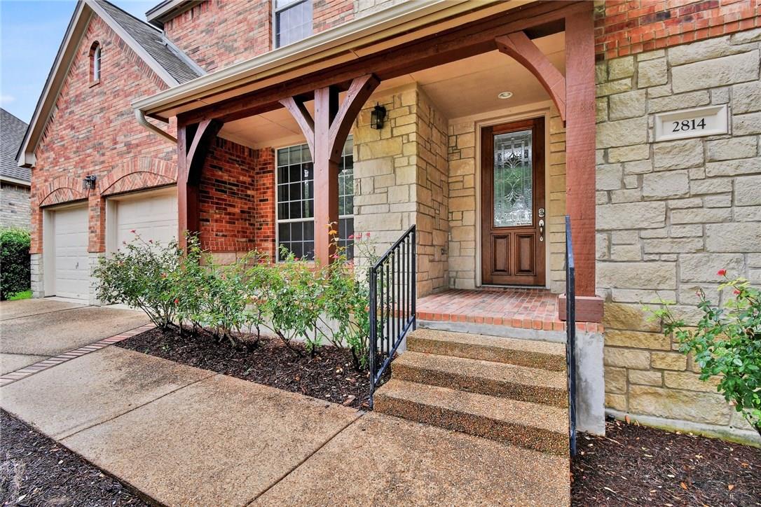 Listing photo 1 of 2814  Cool River Loop