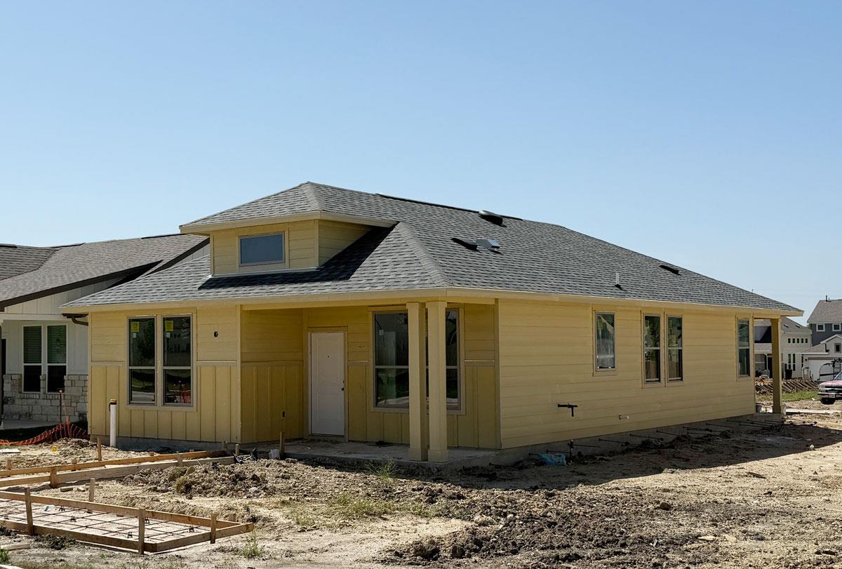 Listing photo 1 of 541  Porter Country Pkwy