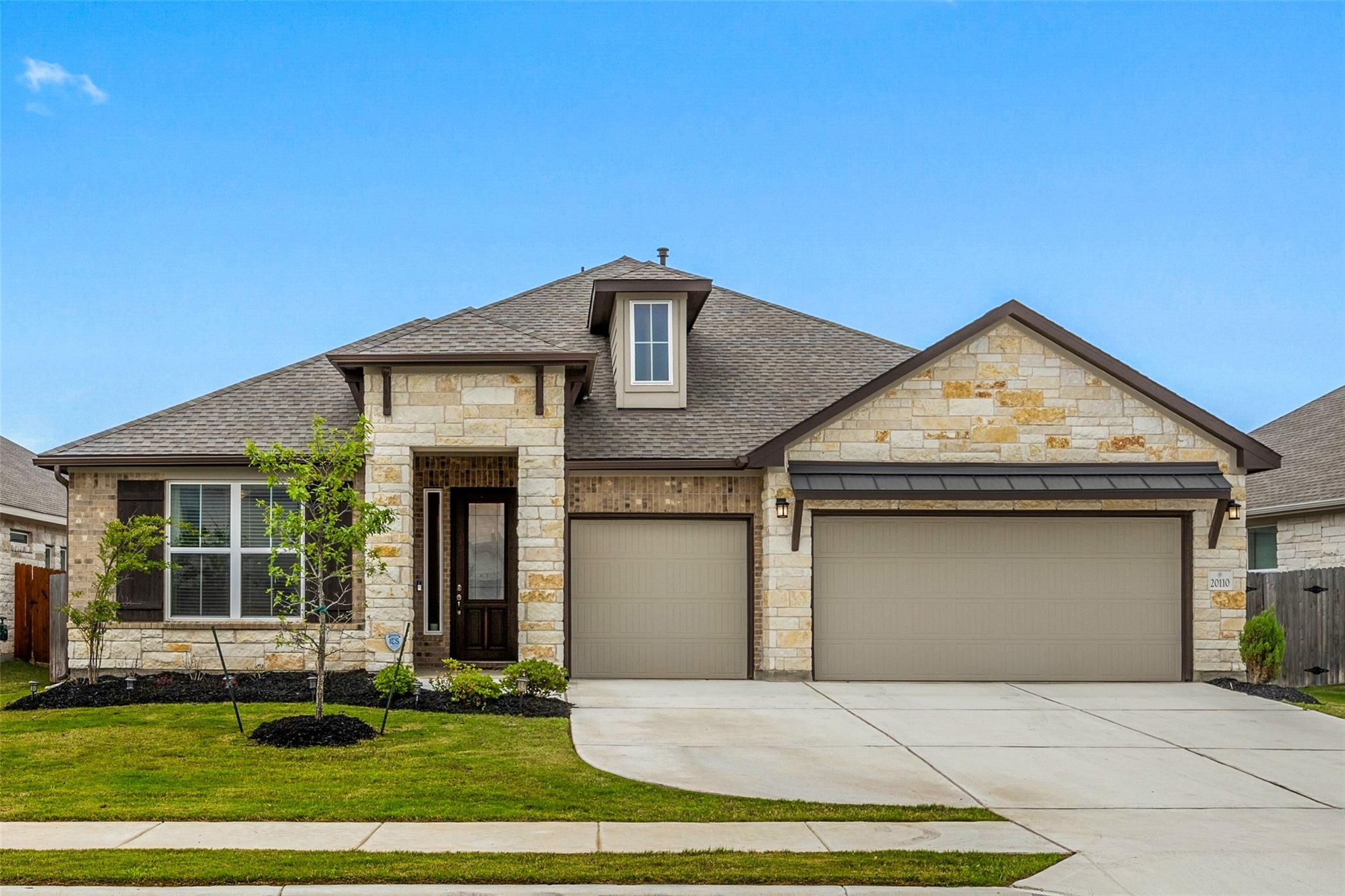 Listing photo 1 of 20110  Garganey Dr