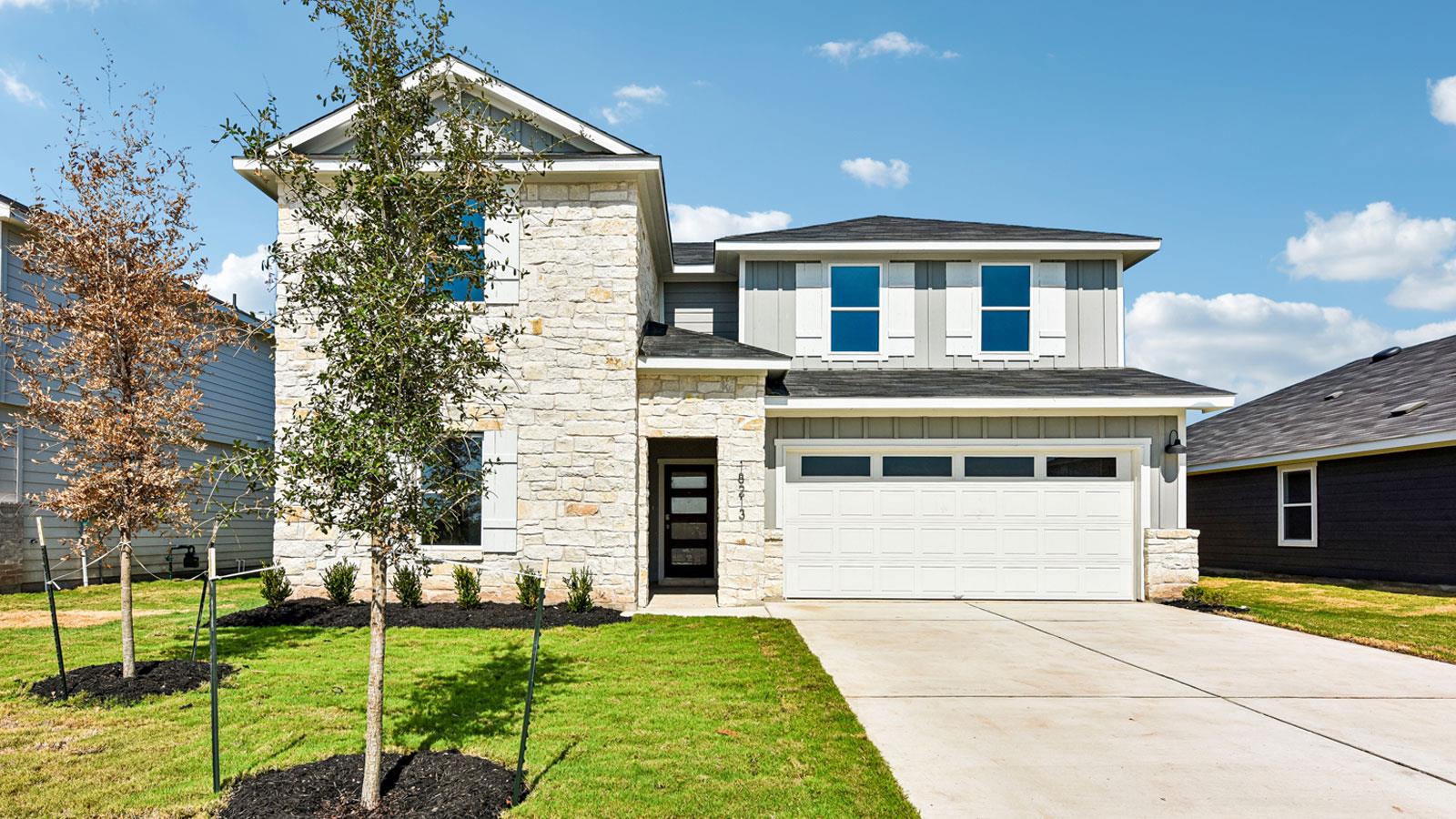 Listing photo 1 of 18213  Blazing Ranch Ln