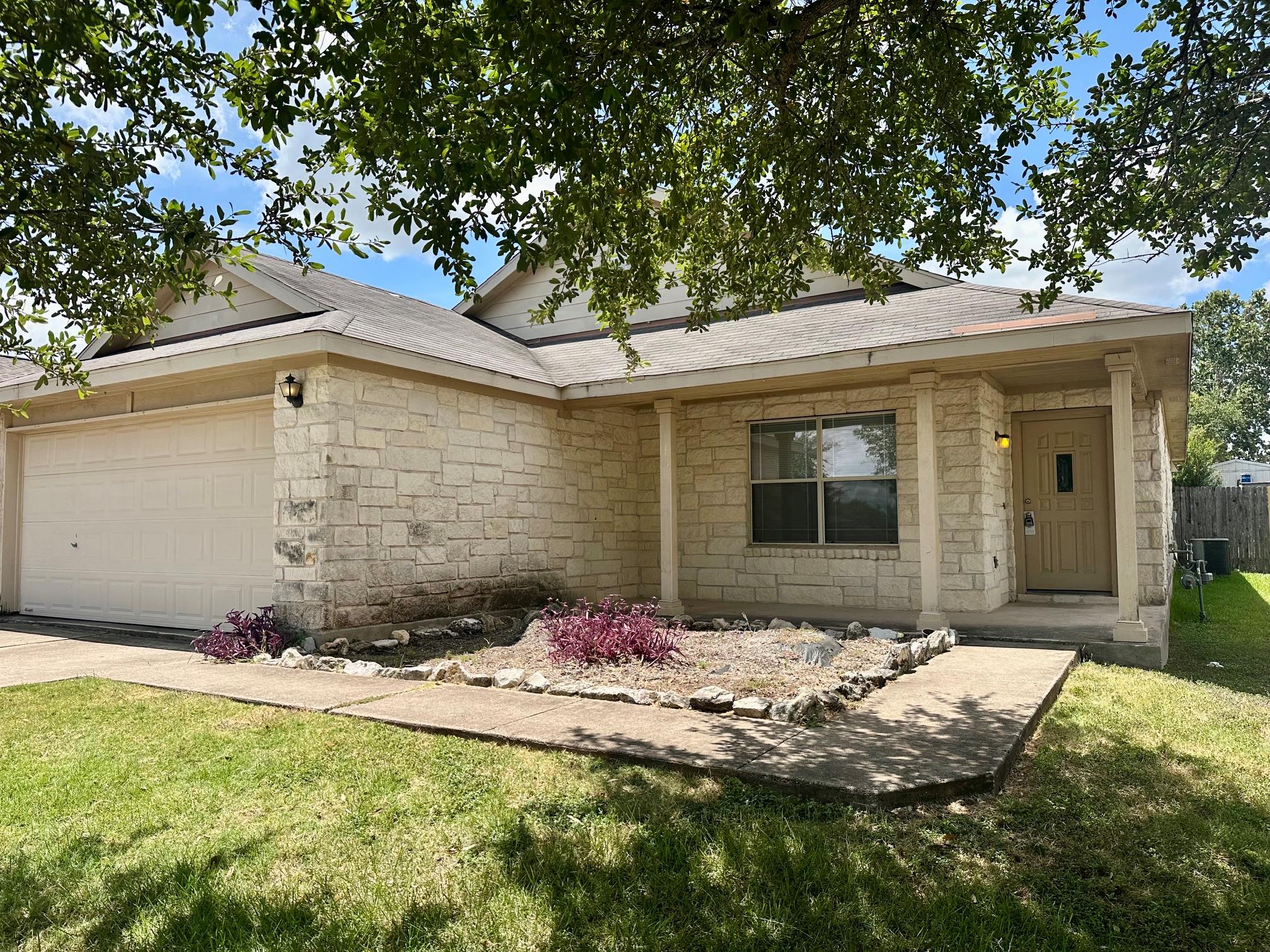 Listing photo 1 of 112  Cowboy Cv
