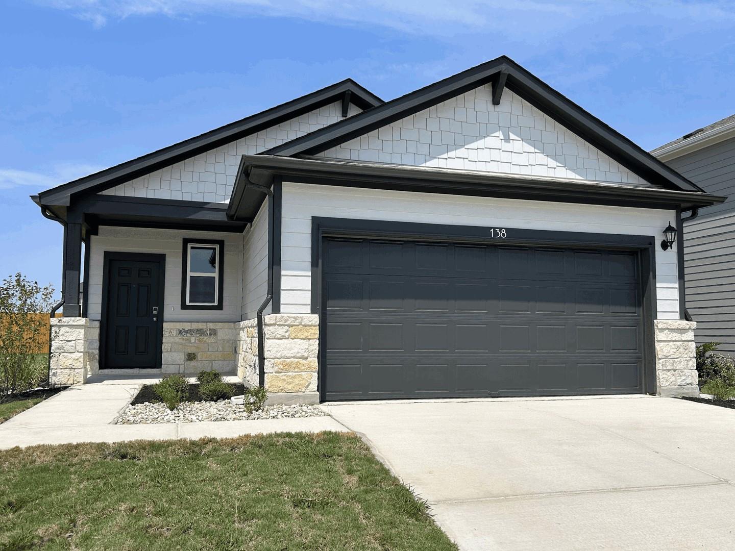 Listing photo 1 of 138  Hornet St