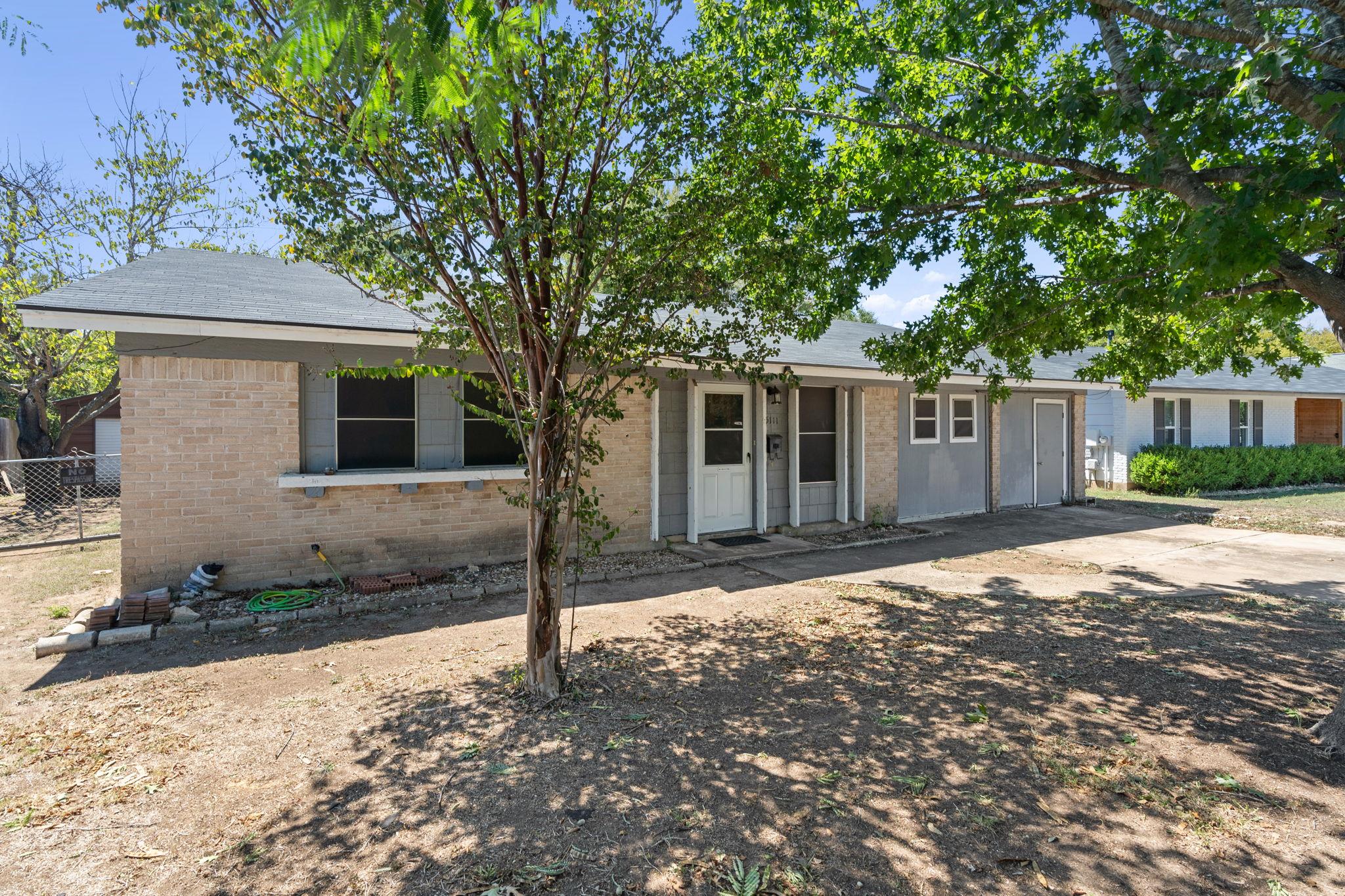 Listing photo 1 of 5111  Meadow Creek Dr