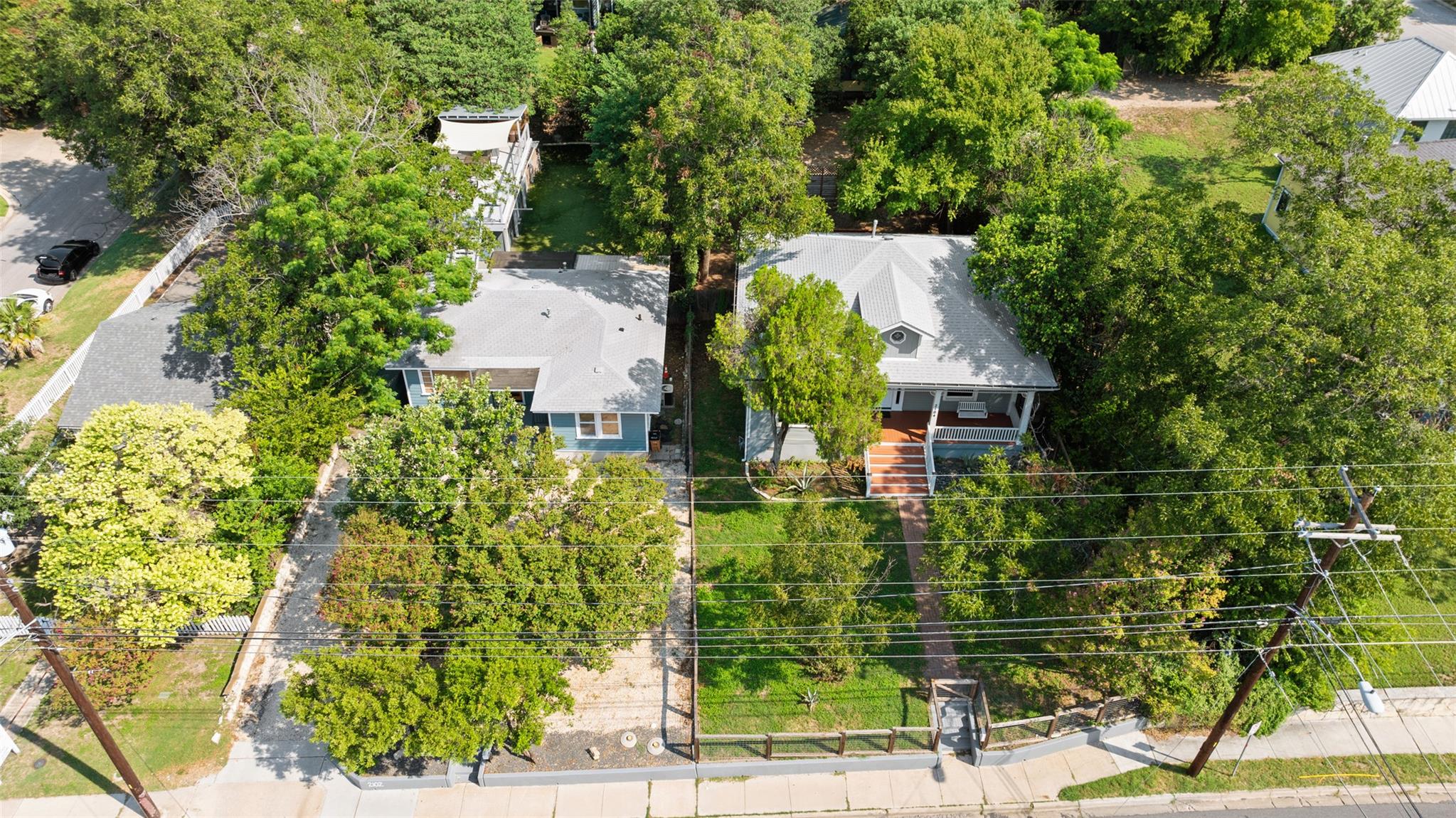 Listing photo 1 of 2102 E Martin Luther King Jr Blvd