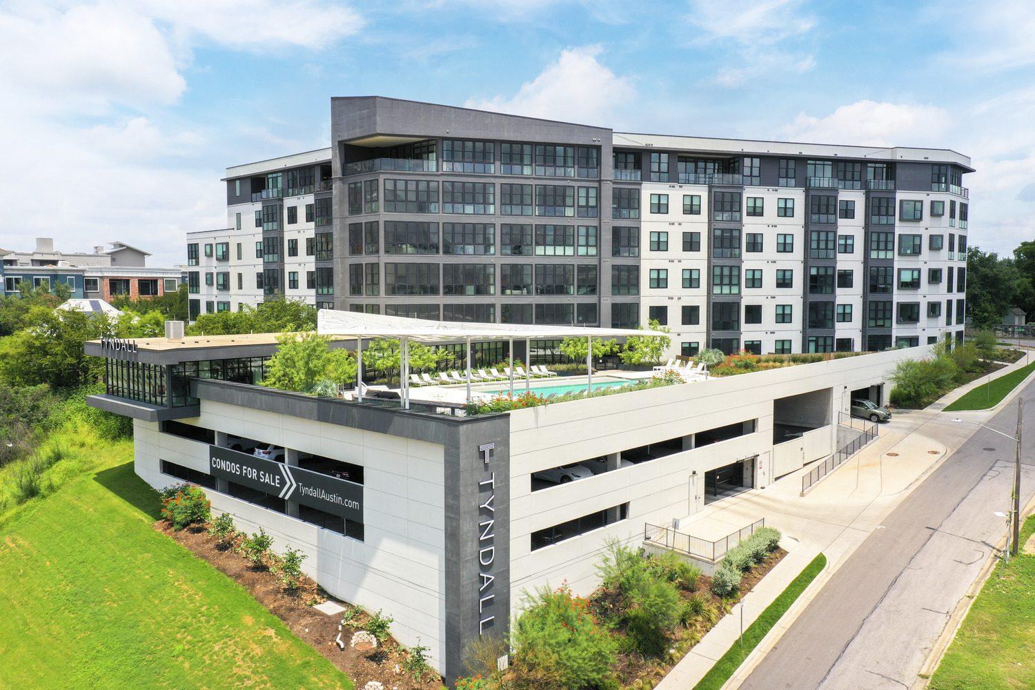 Listing photo 1 of 800  Embassy Dr  #505