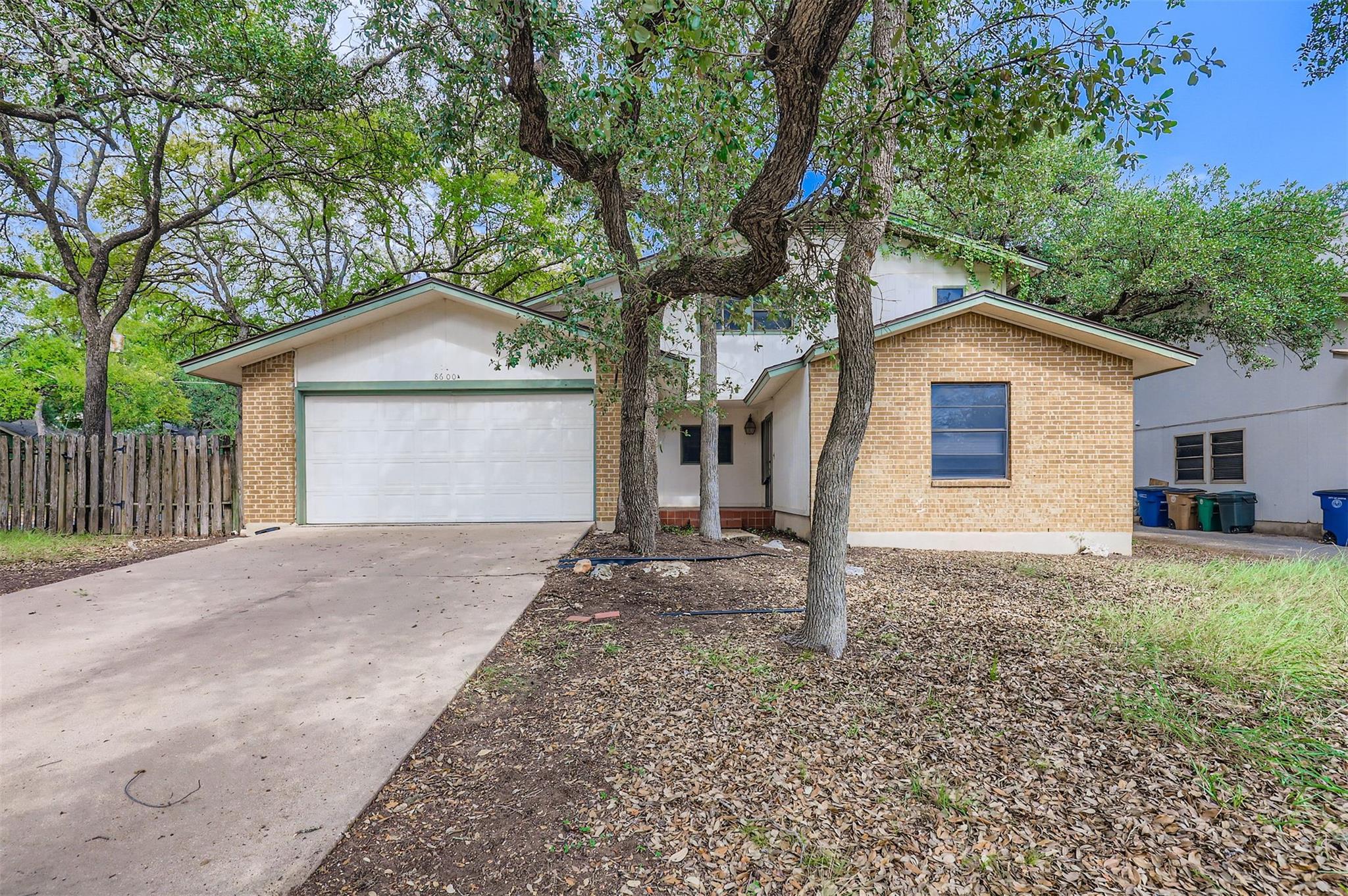 Listing photo 1 of 8600  Tallwood Dr None  #A & B