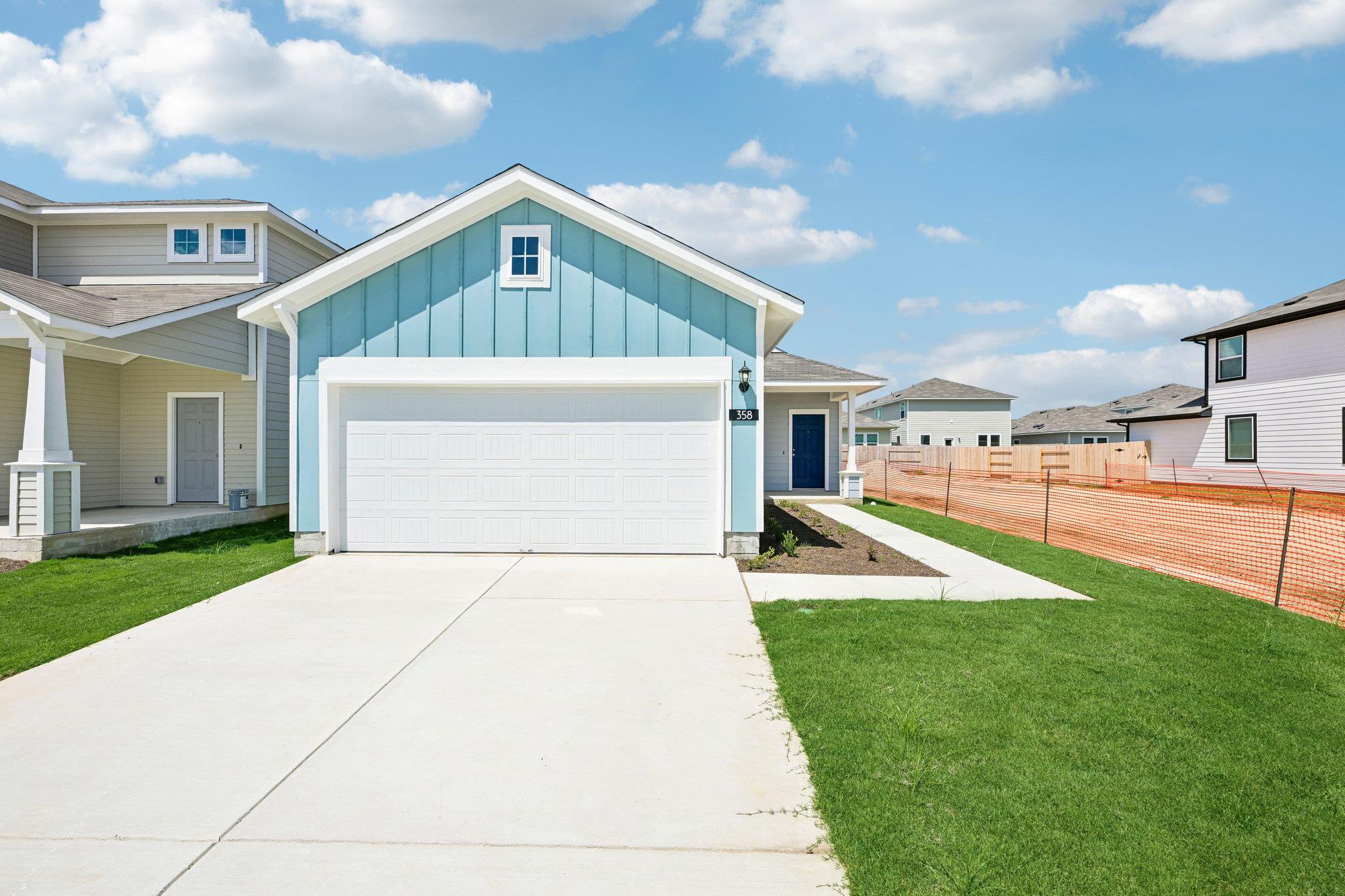 Listing photo 1 of 358  Golden Paint Trl