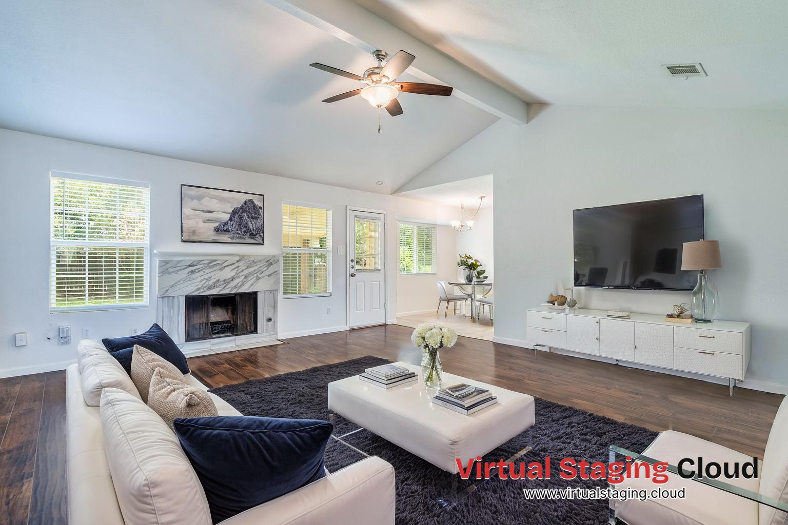 Listing photo 1 of 2202  Silver Spur Dr