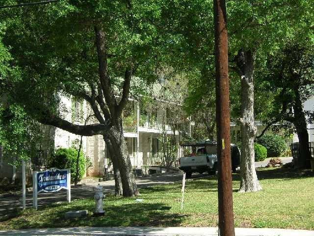 Listing photo 1 of 2516  Enfield None  #202