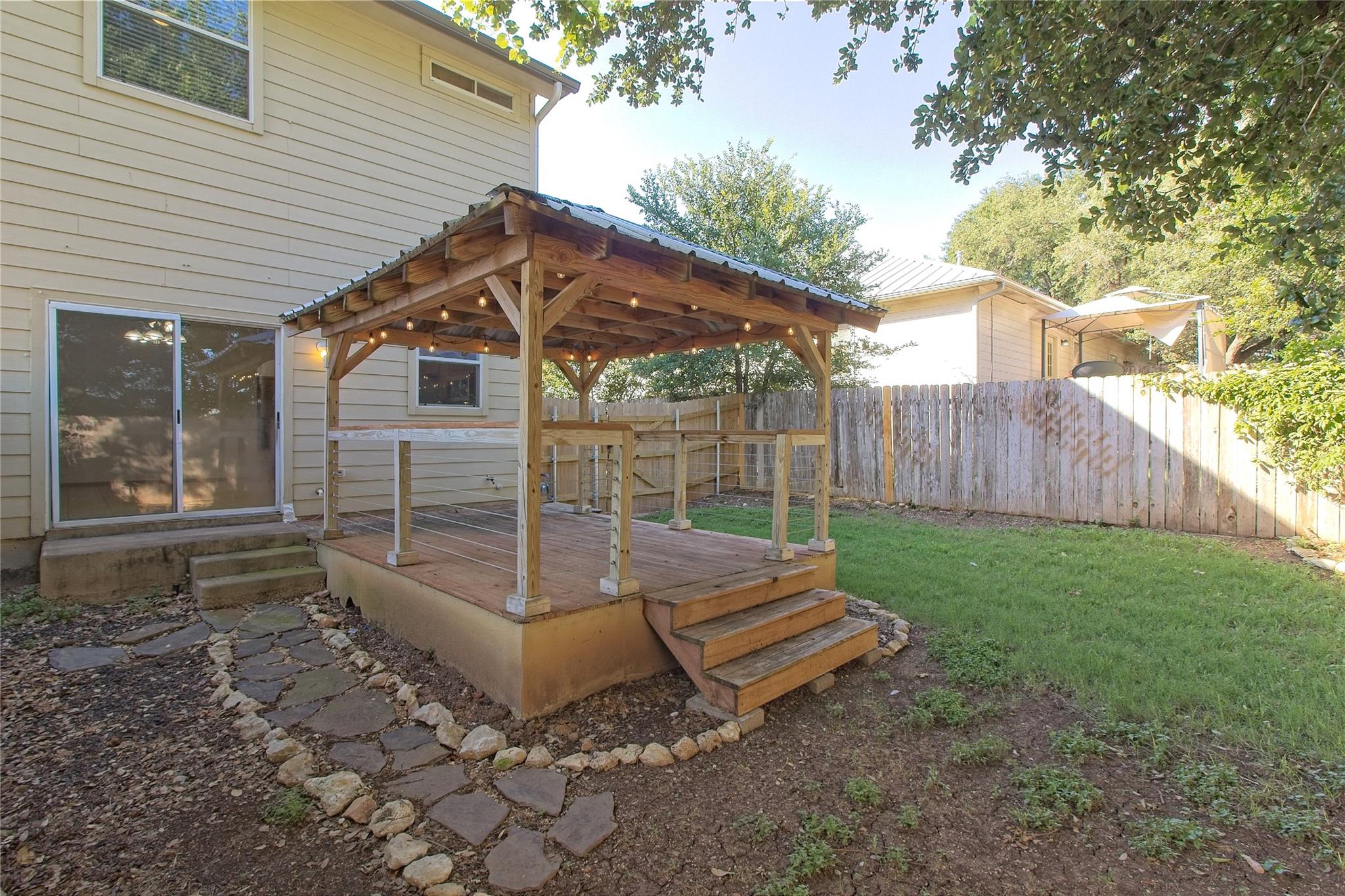 Listing photo 1 of 2903  Whisper Oaks Ln  #A