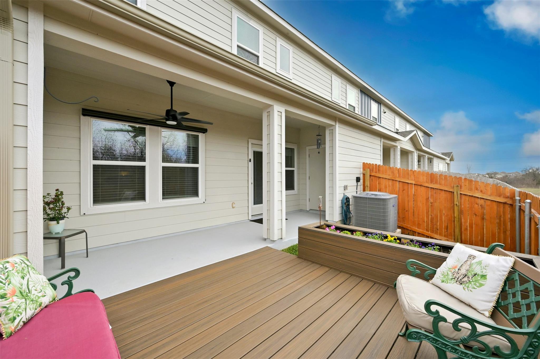 Listing photo 1 of 1850  Settlers Glen Dr  #3004