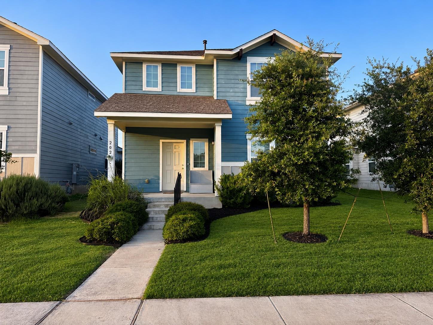 Listing photo 1 of 202  Mossycup Dr