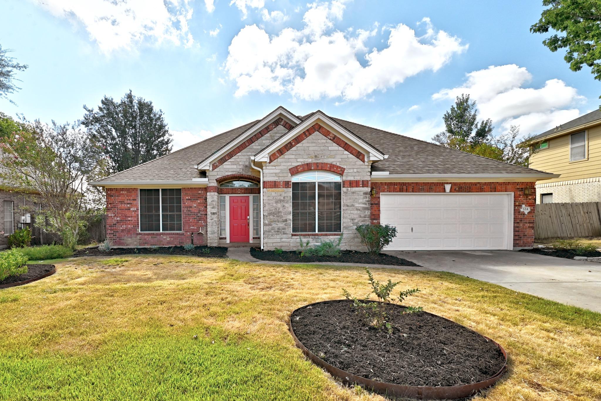 Listing photo 1 of 124  Stonehedge Blvd