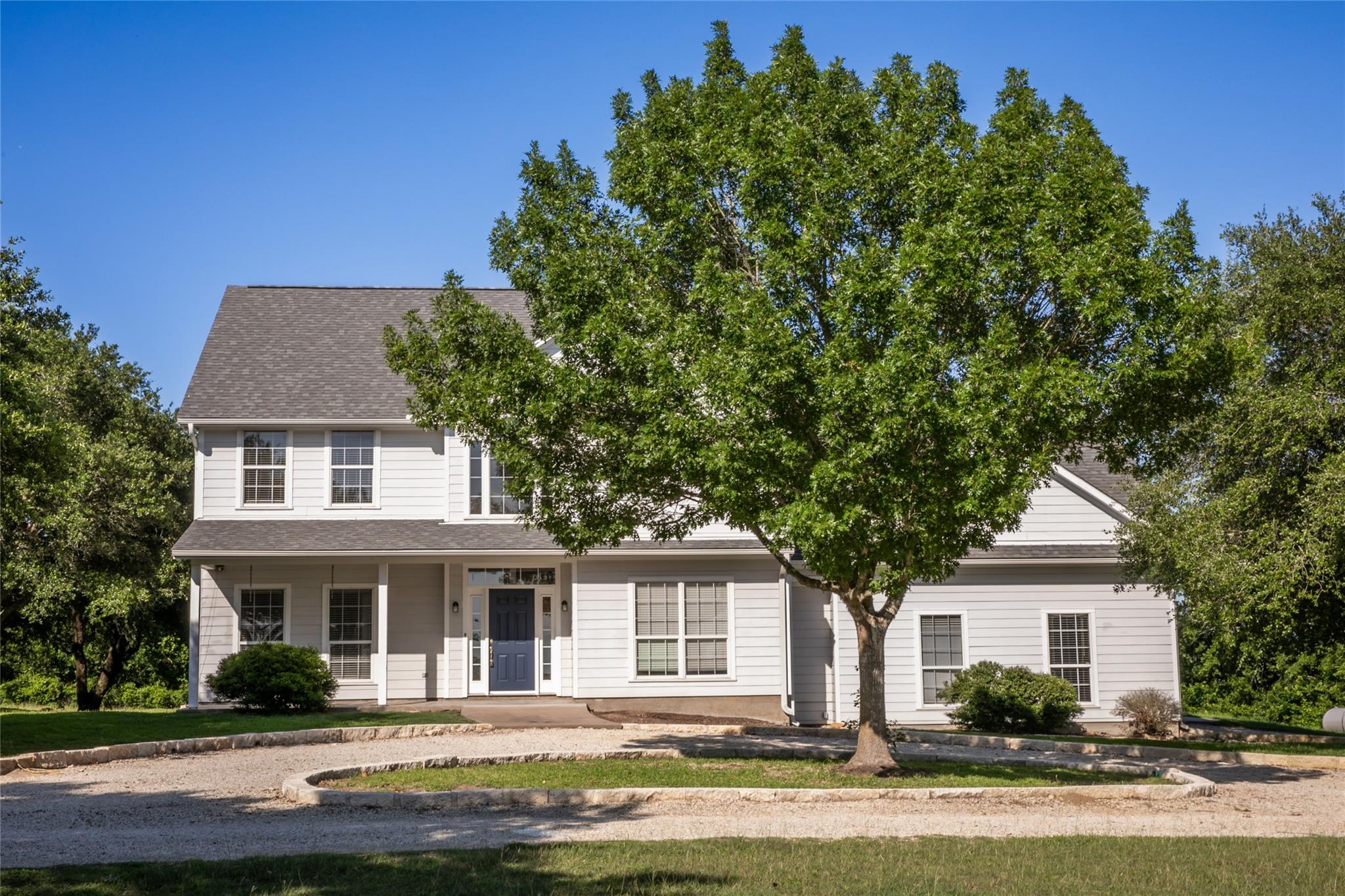 Listing photo 1 of 8660  Cedar Hill Rd