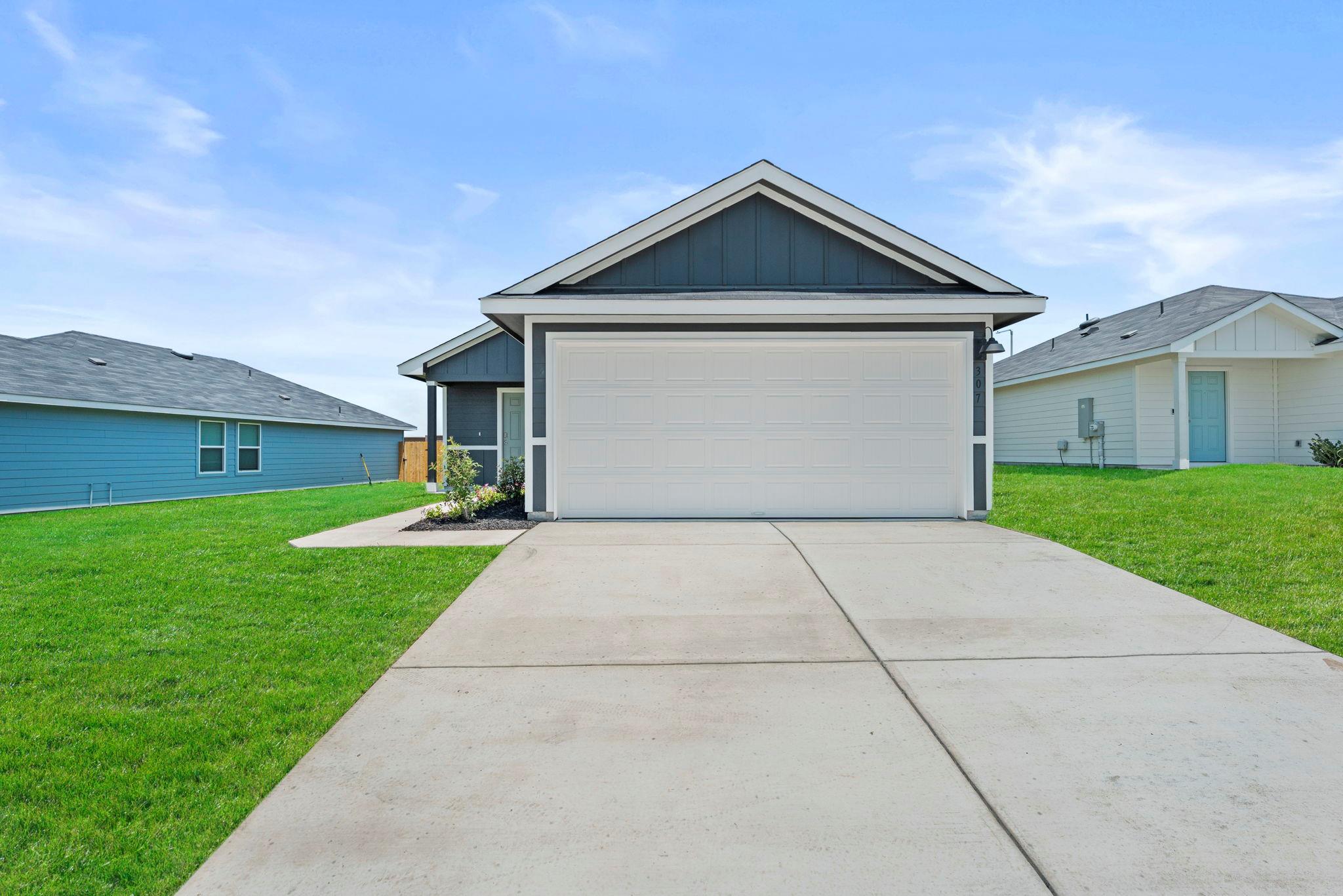 Listing photo 1 of 307  Wild Goose Dr