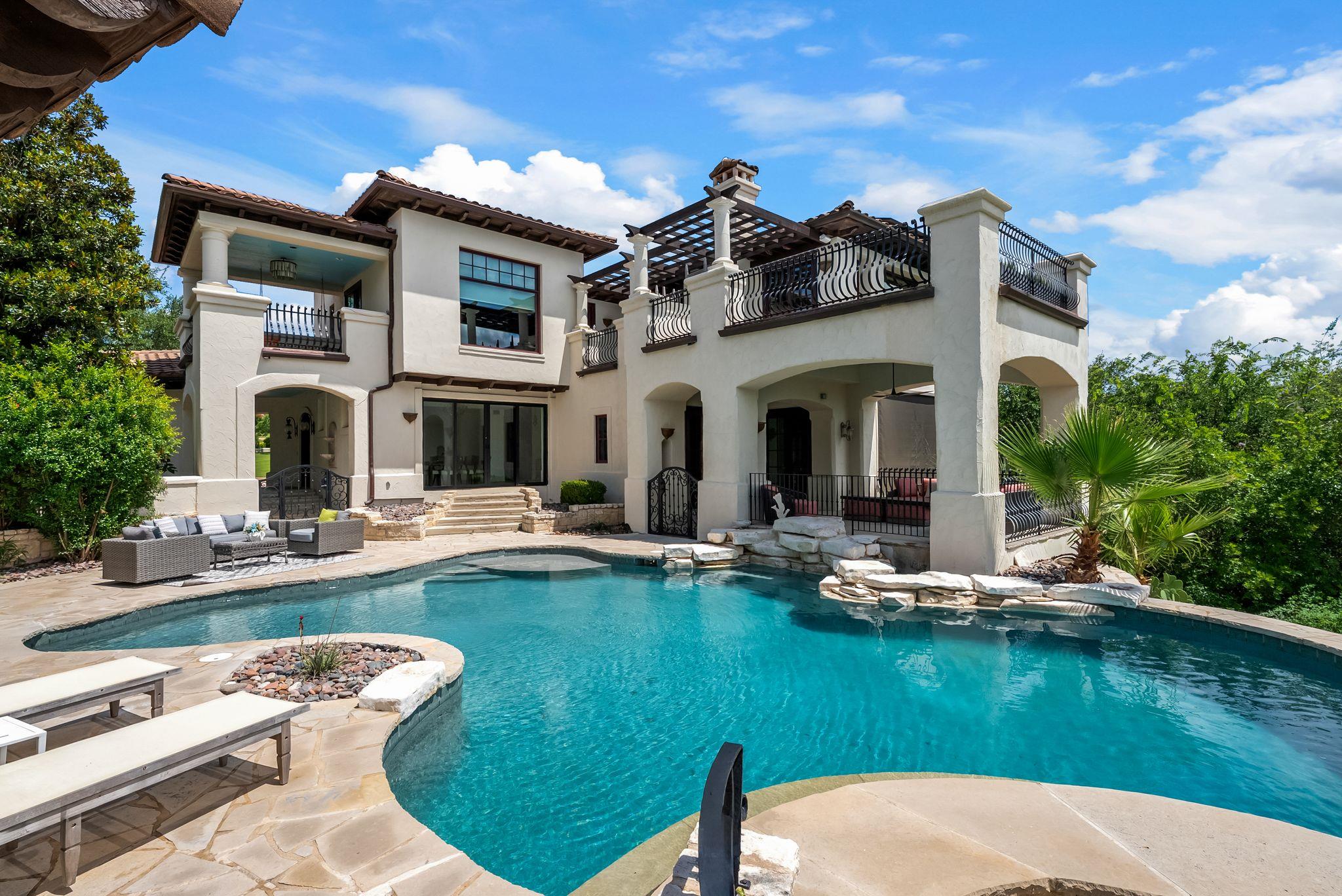 Listing photo 1 of 203  Bella Riva Dr