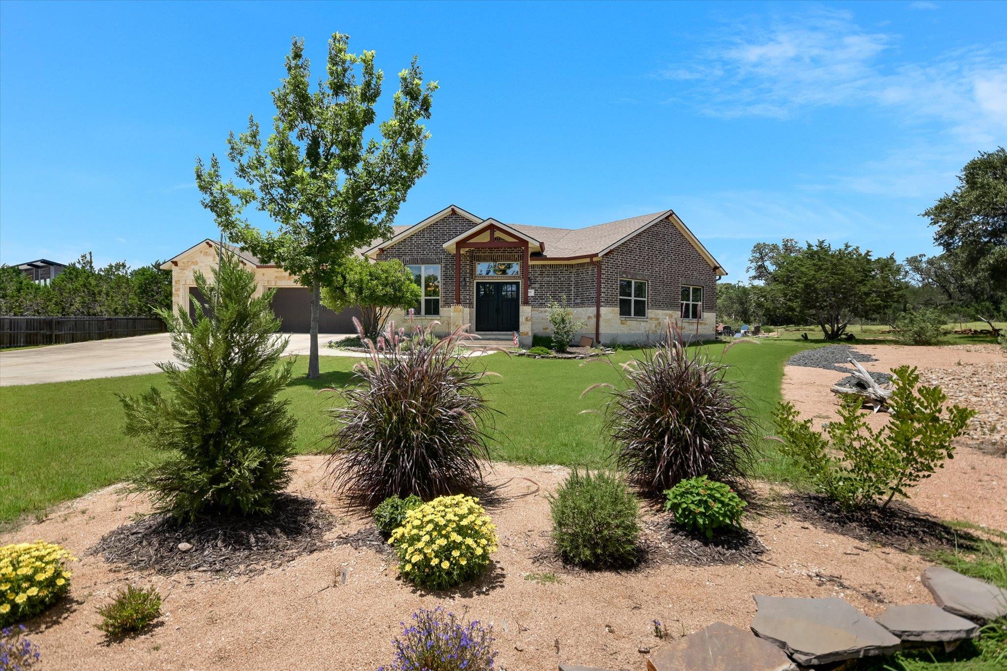 110  Liberty Bell Ln 매물 사진 1