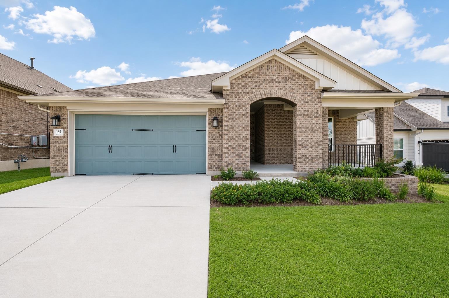 Listing photo 1 of 154  Sequoia Dr