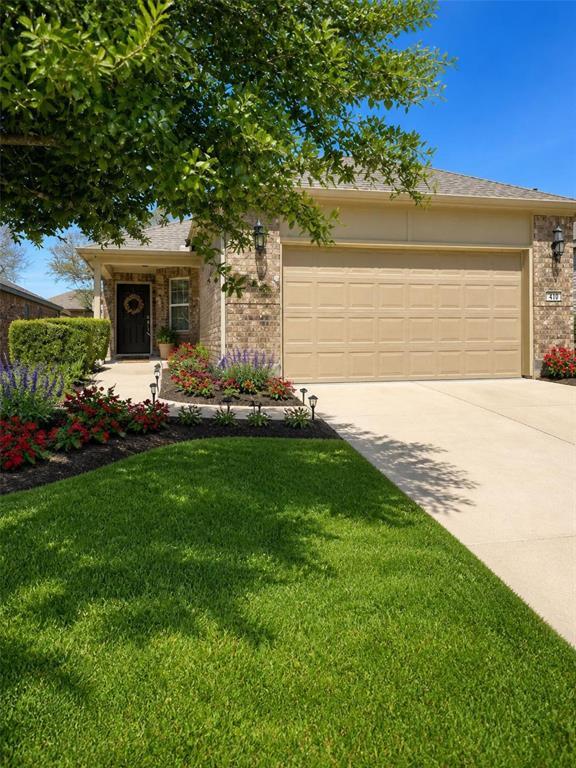 Listing photo 1 of 410  Holiday Creek Ln