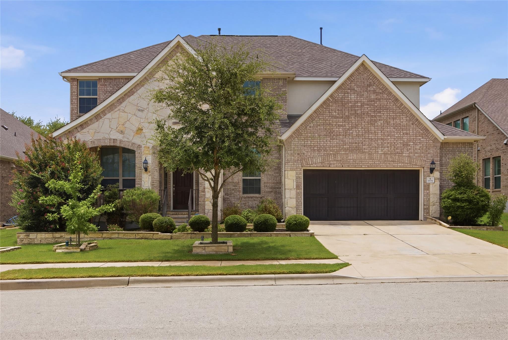 Listing photo 1 of 1800  Cotton Farm Trl