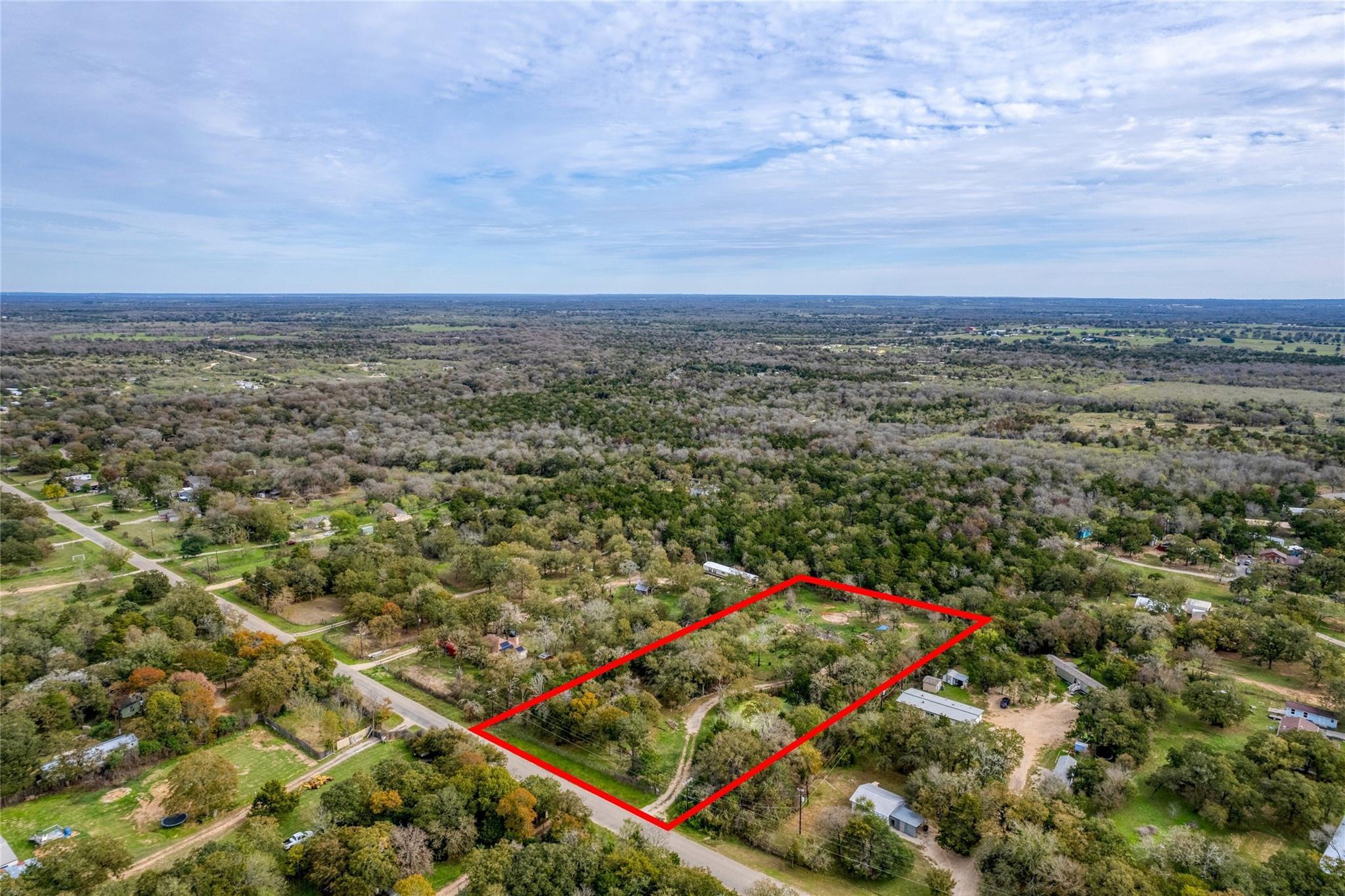 Listing photo 1 of 201  Artesian Dr