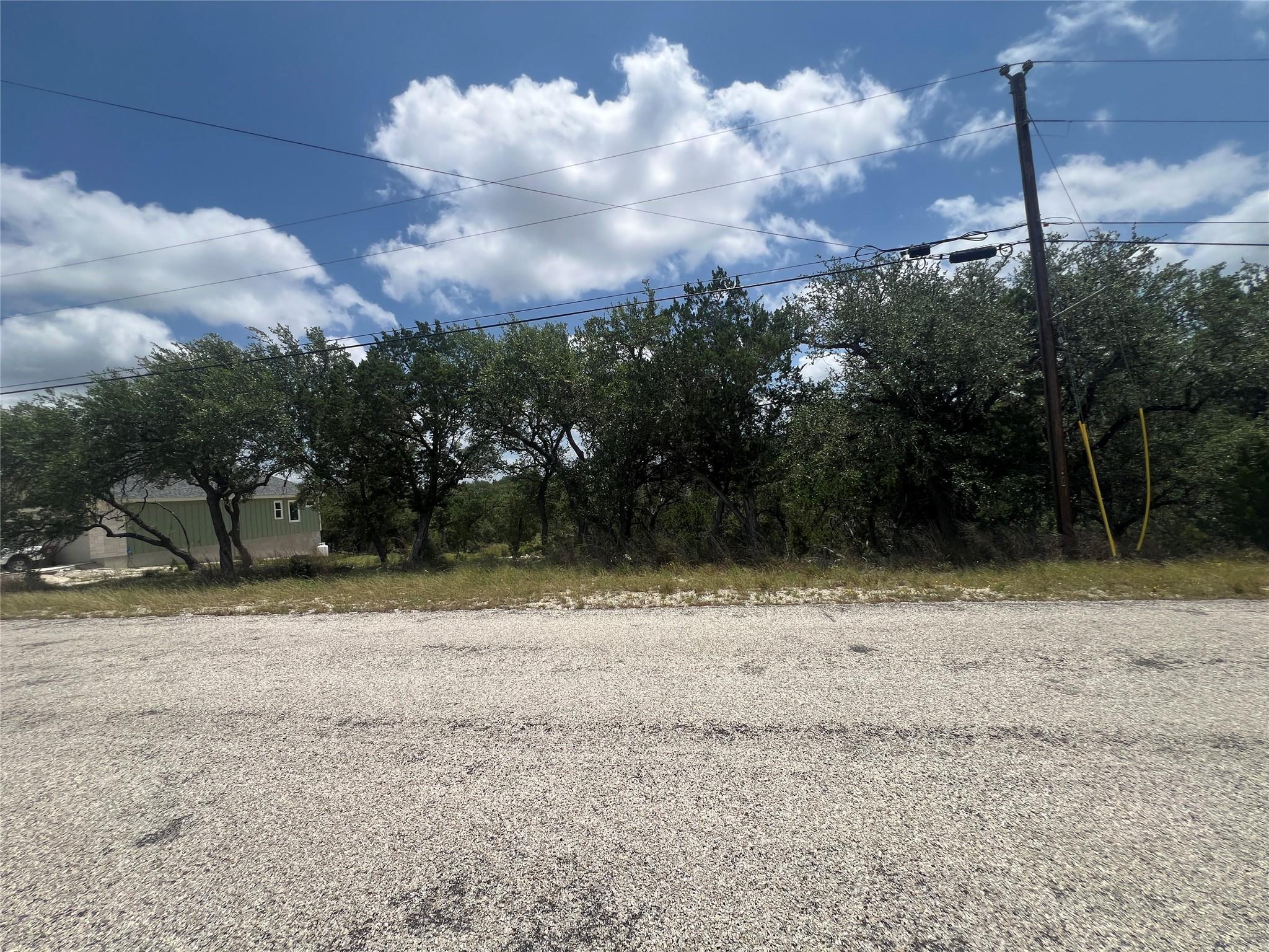Listing photo 1 of 1252  Parton Rd