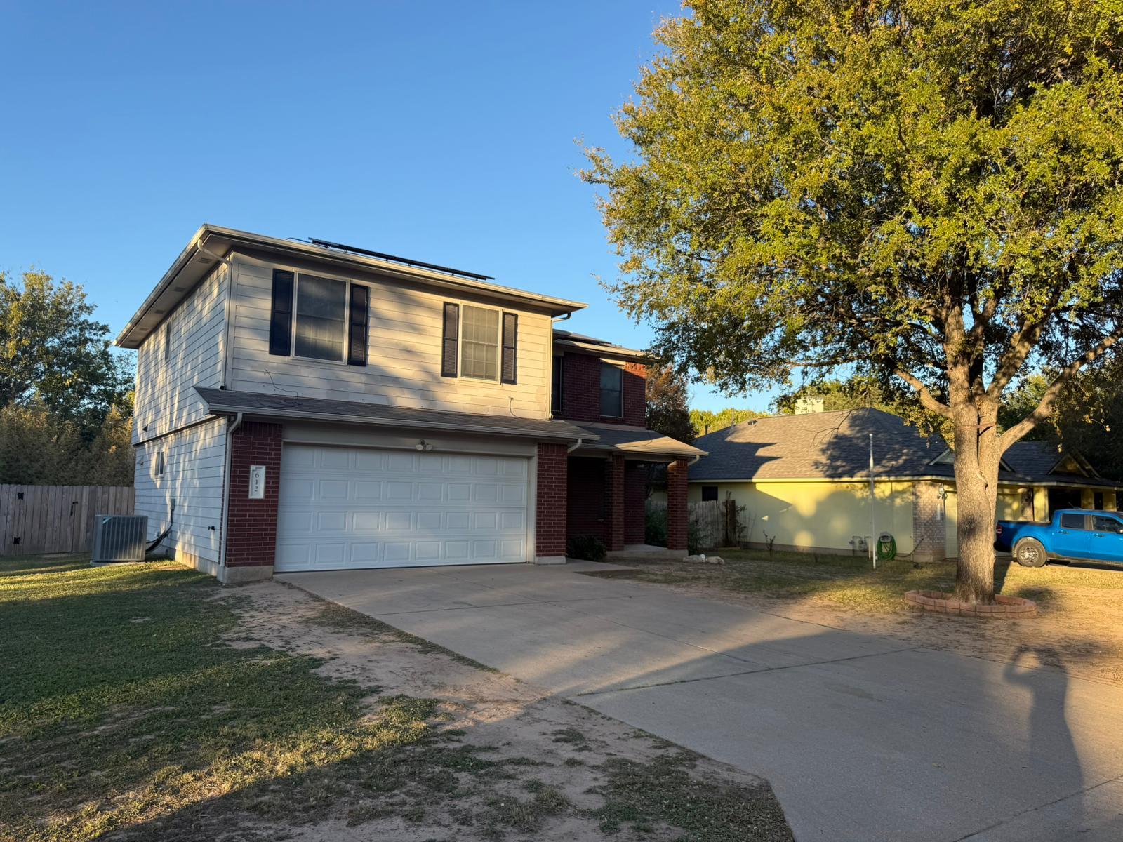 Listing photo 1 of 612  Blair Ave