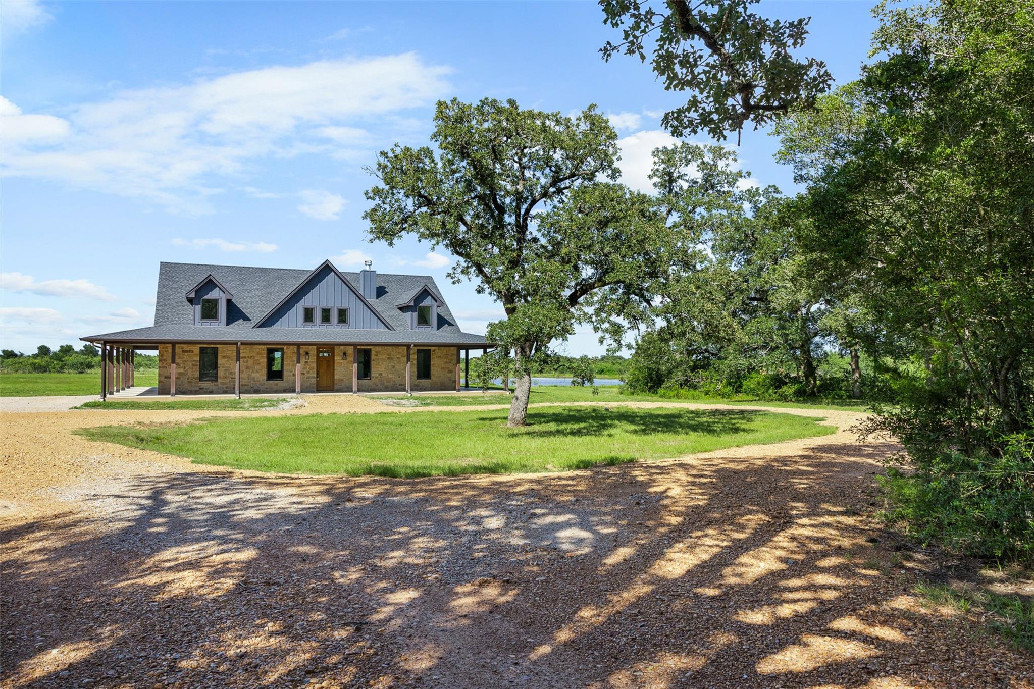 Listing photo 1 of 6951  Watermelon Rd