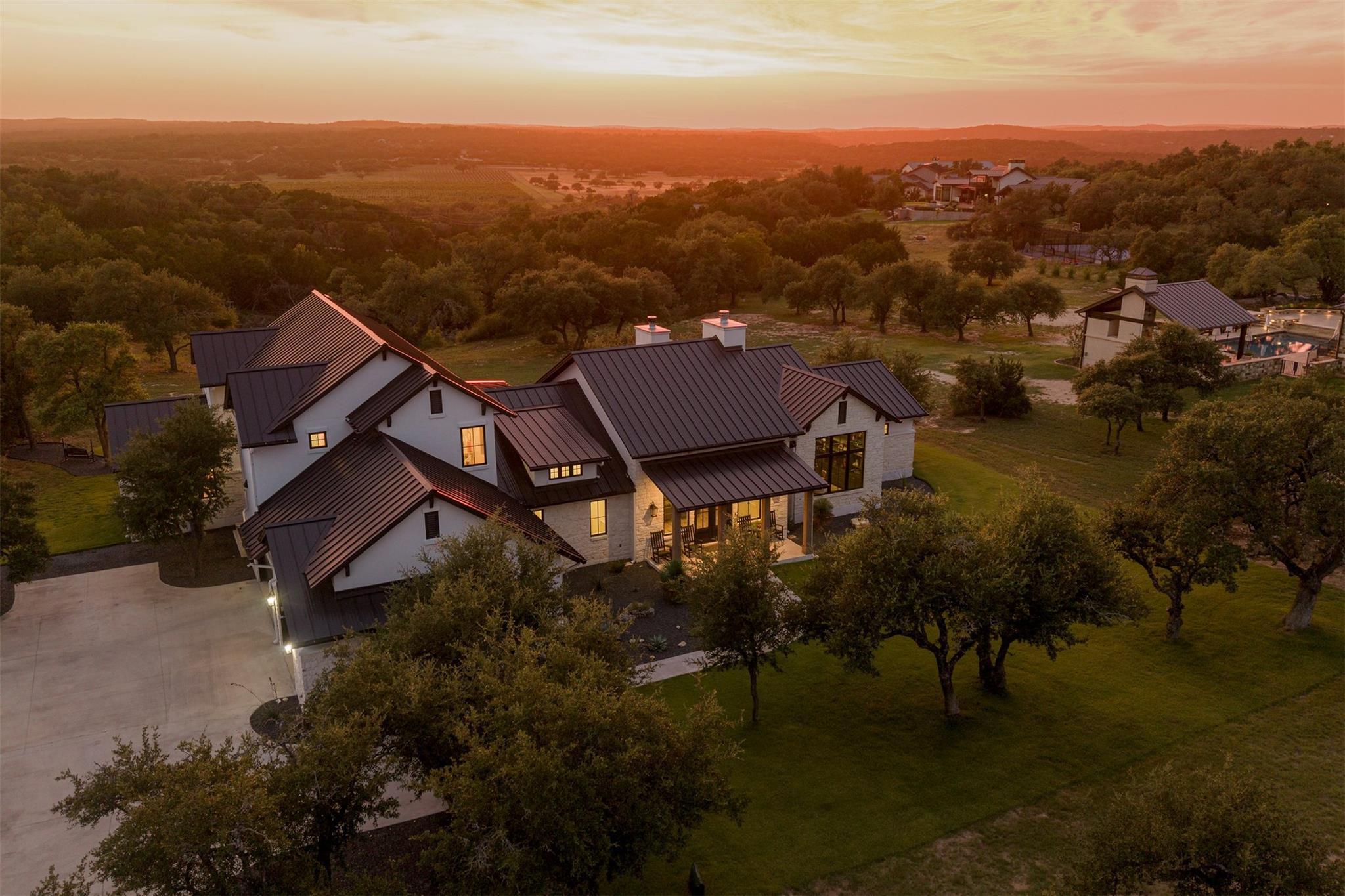 Listing photo 1 of 3706  Tuscany Dr