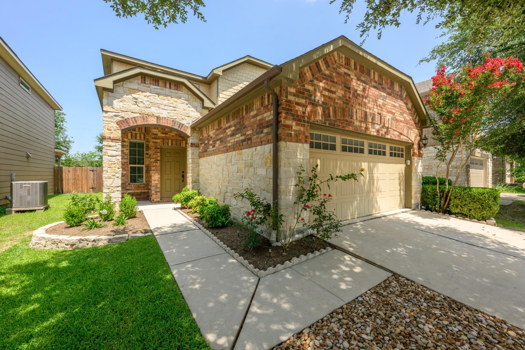 Listing photo 1 of 10028  Wading Pool Path