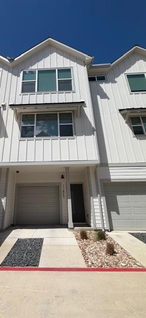 A contemporary facade showcasing clean lines, ver