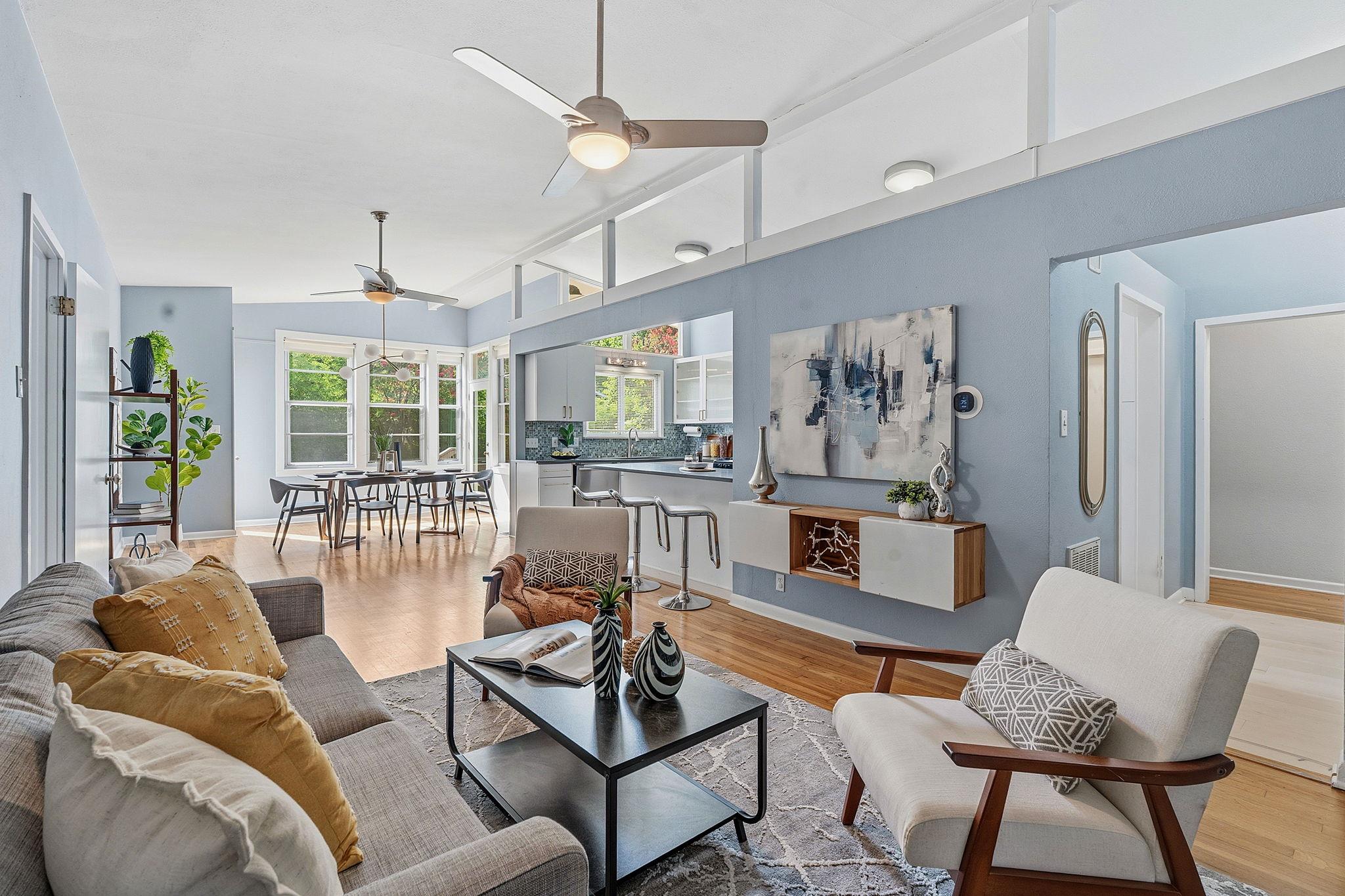 Listing photo 1 of 1103  Norwalk Ln