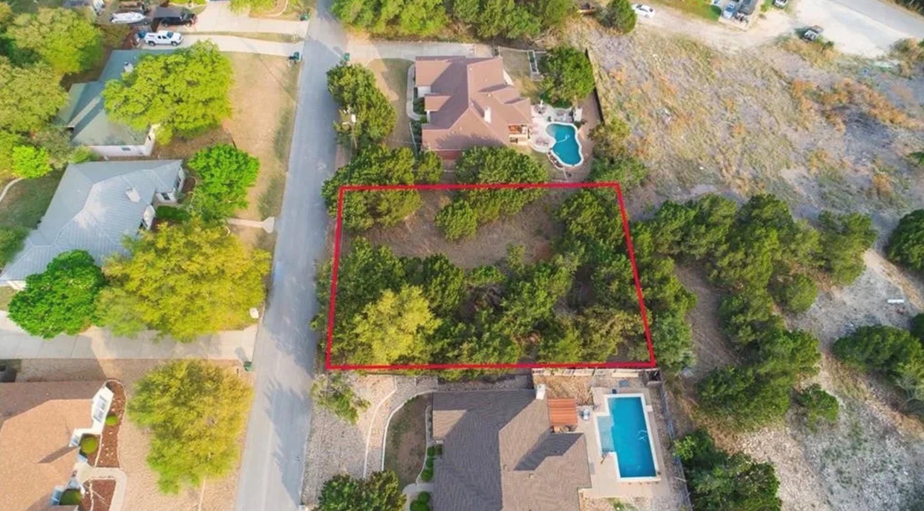 Listing photo 1 of 20406  Southbend St