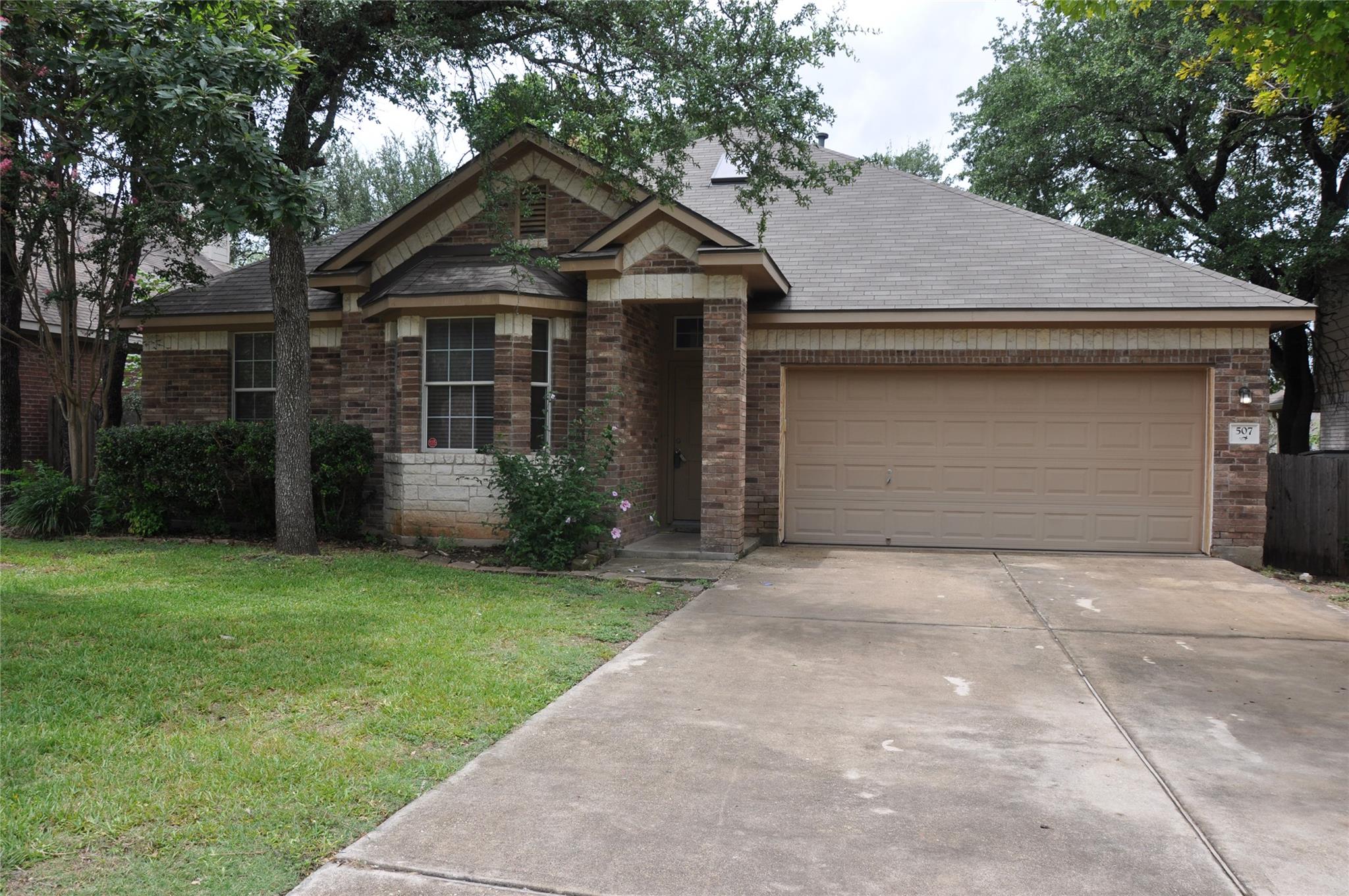 A classic brick exterior offers enduring curb app